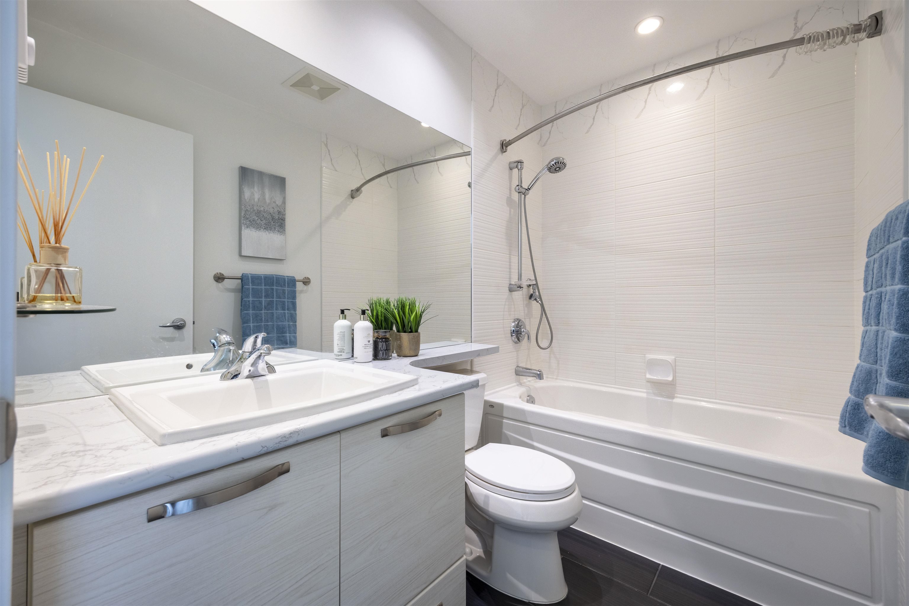 411 7428 BYRNEPARK WALK 14