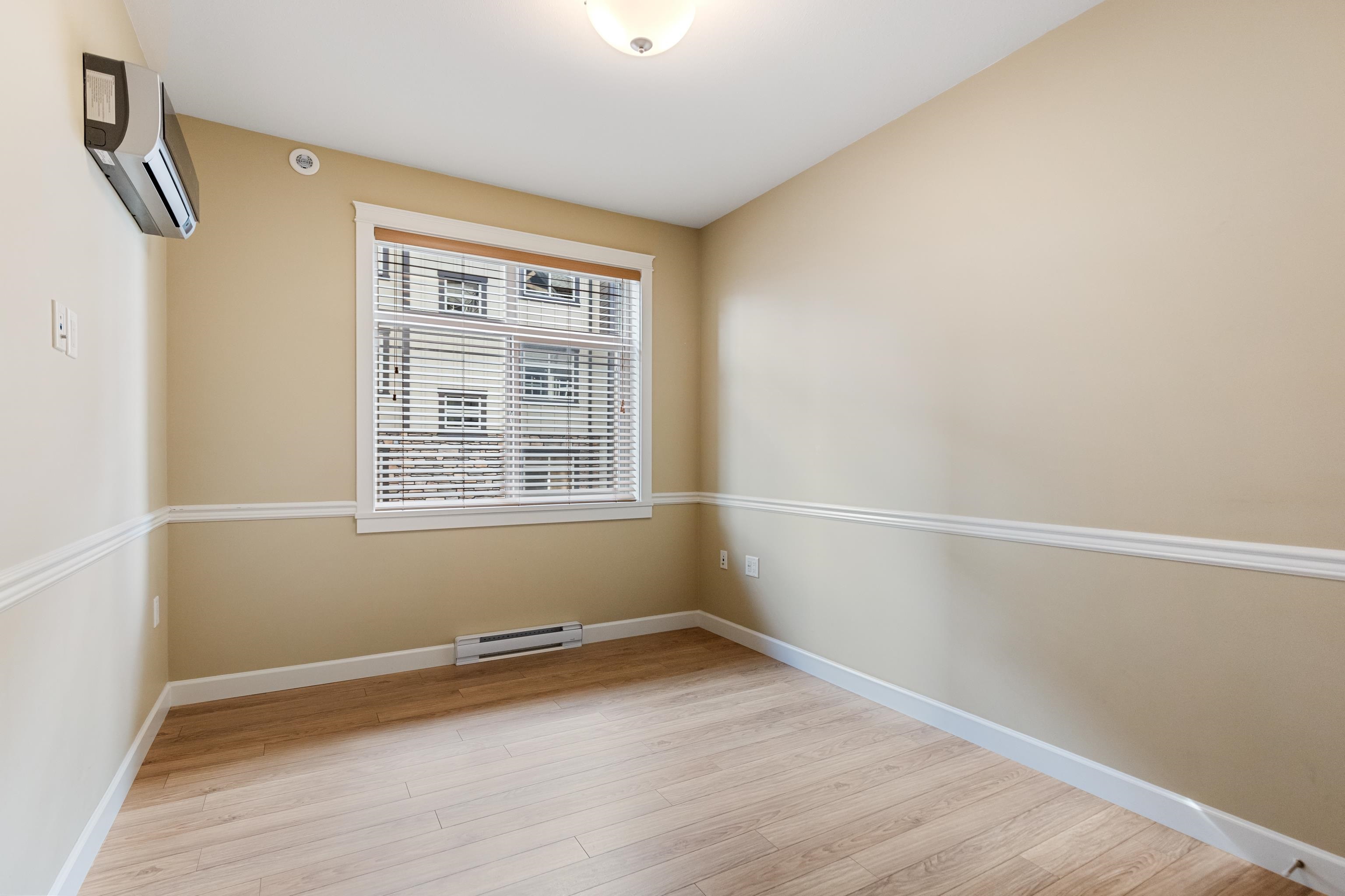 426A 8157 207 STREET 23