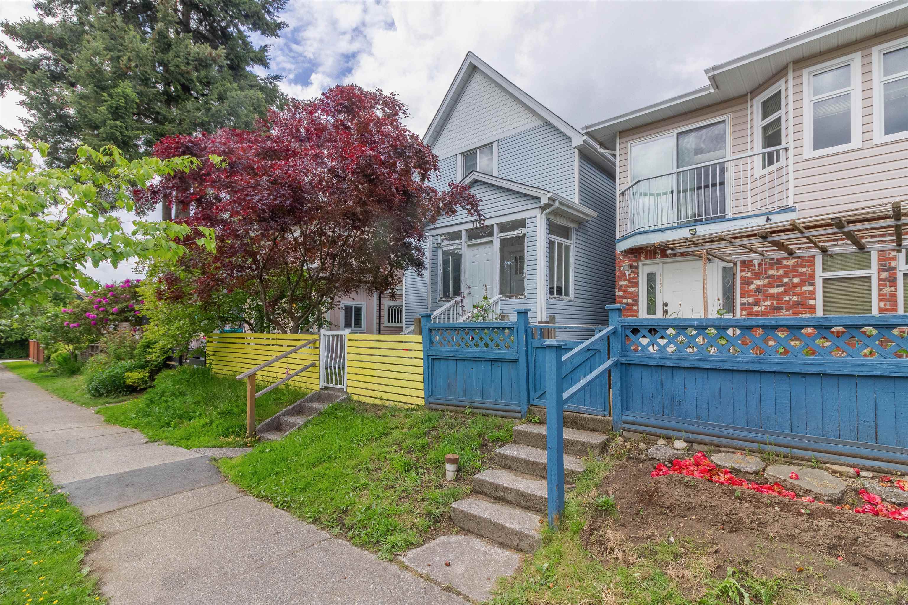 1127 E PENDER STREET 36
