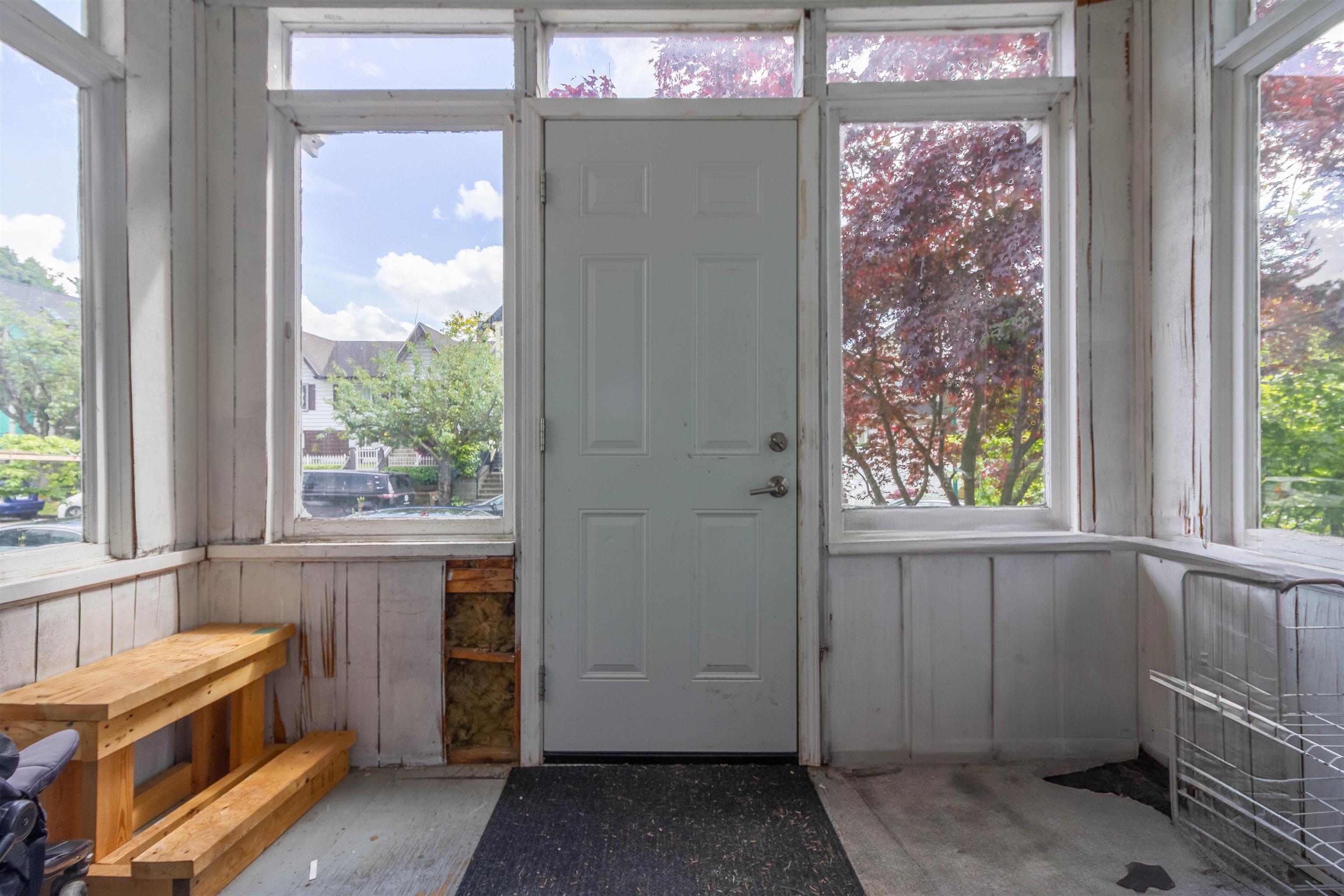 1127 E PENDER STREET 24