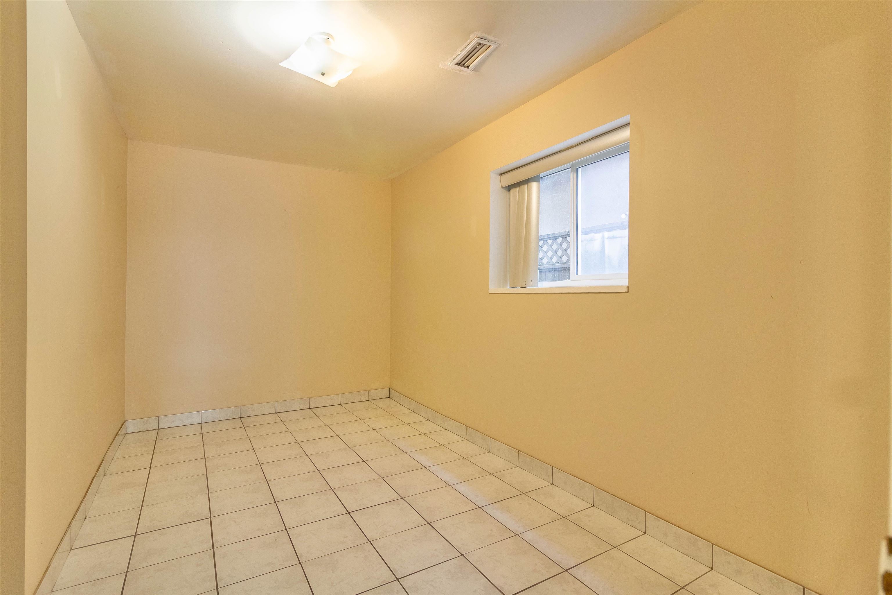 4651 GEORGIA STREET 32