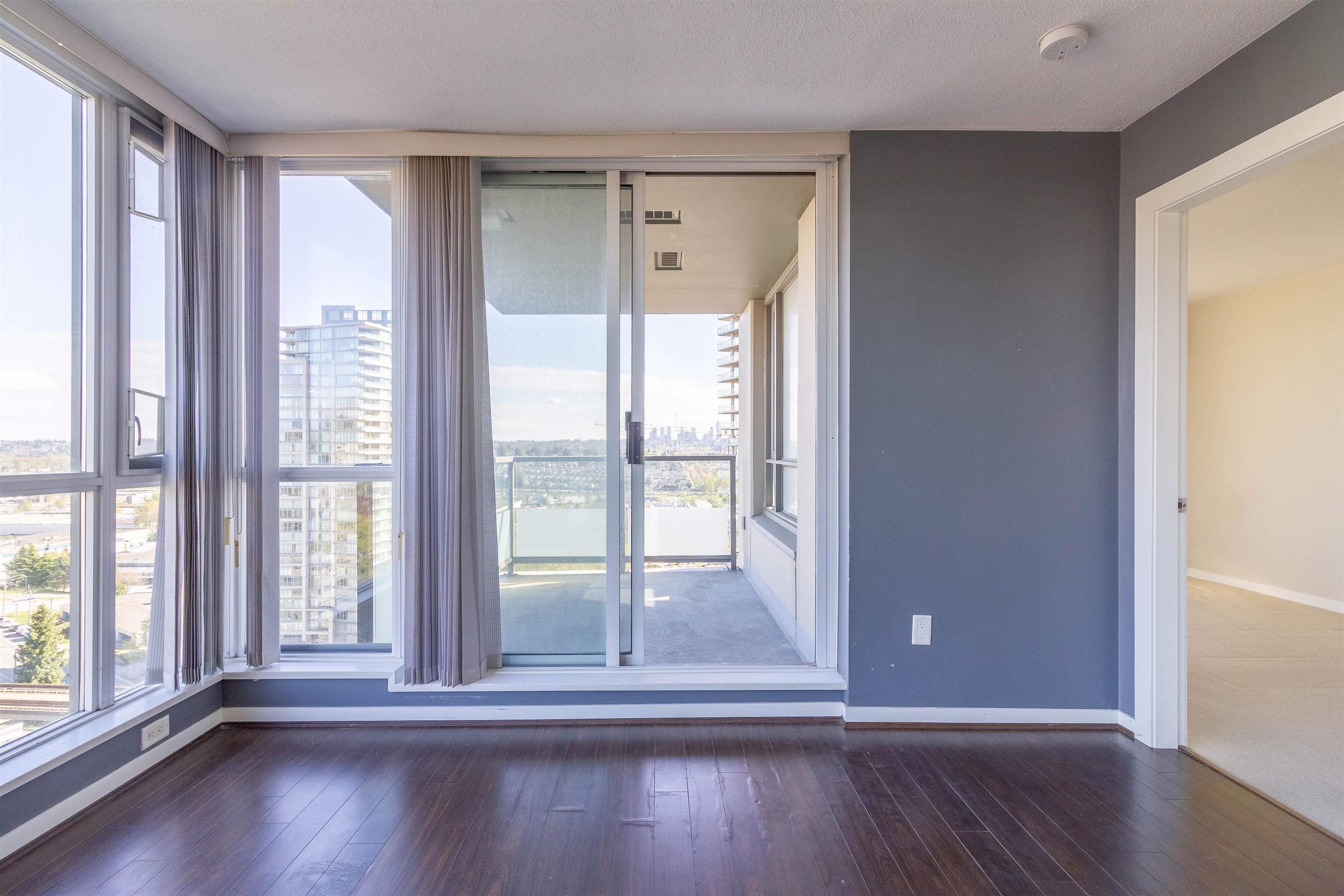 1407 4888 BRENTWOOD DRIVE 19