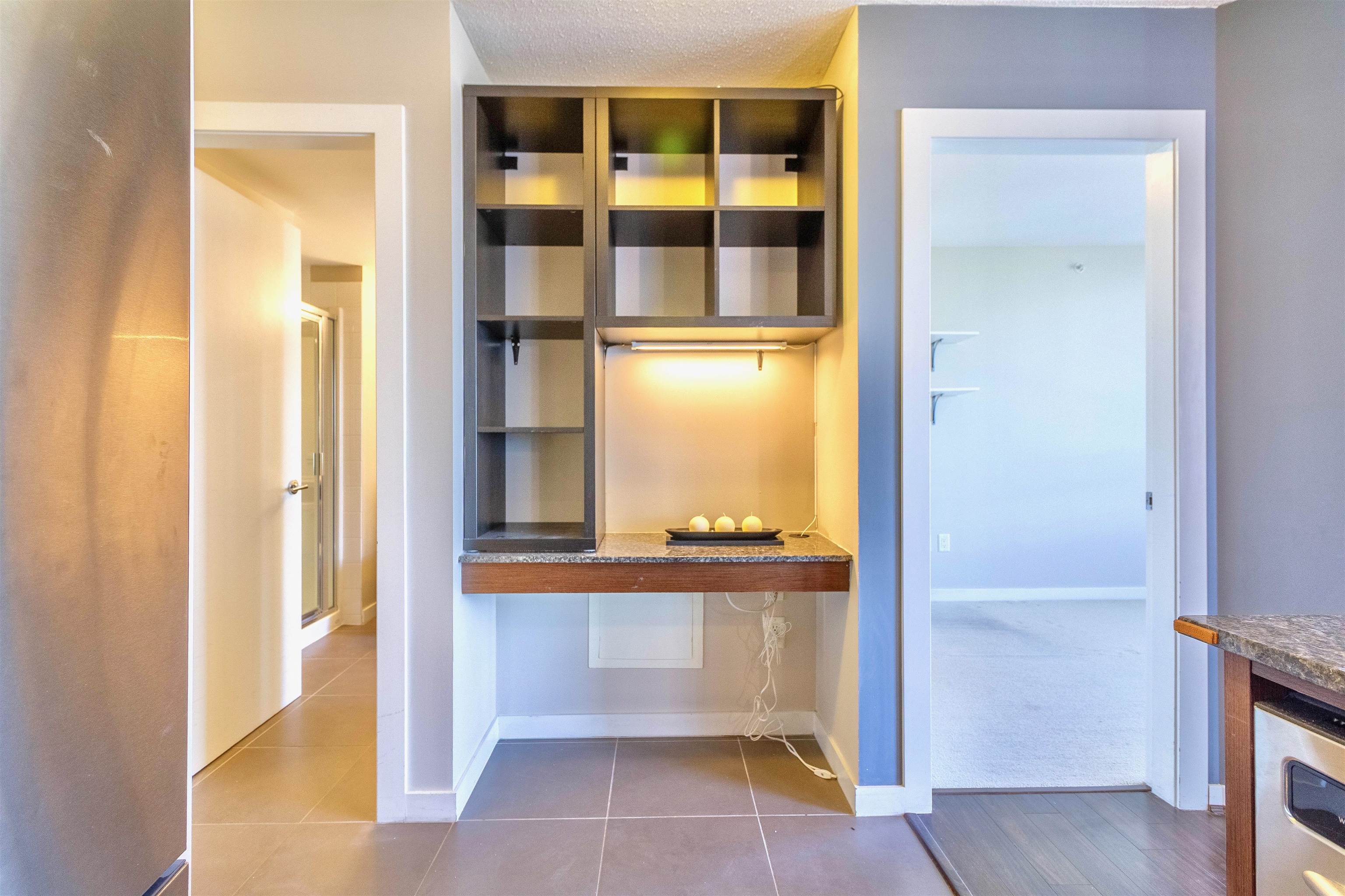 1407 4888 BRENTWOOD DRIVE 2