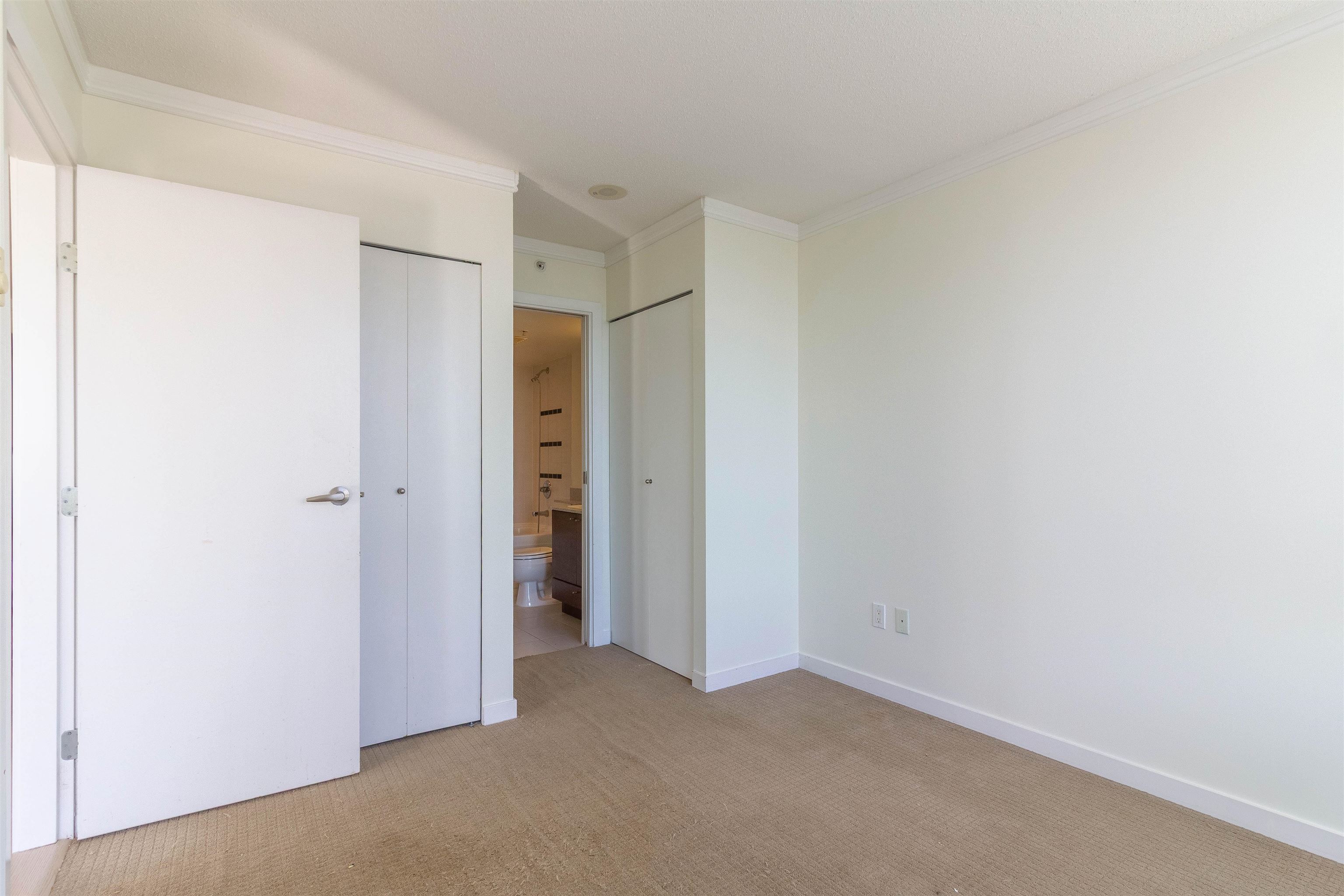 1906 4118 DAWSON STREET 14