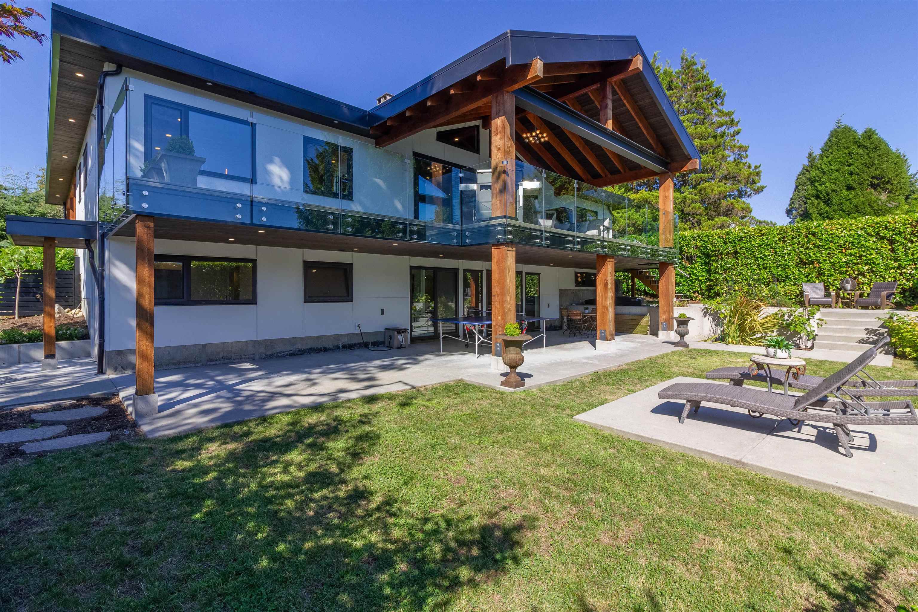 302 OXFORD DRIVE 35