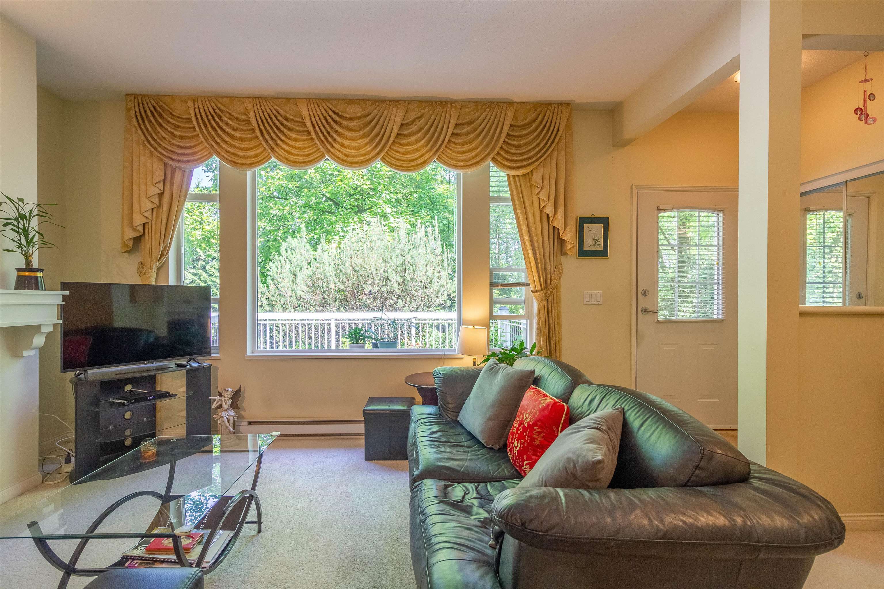 3 3033 TERRAVISTA PLACE 5