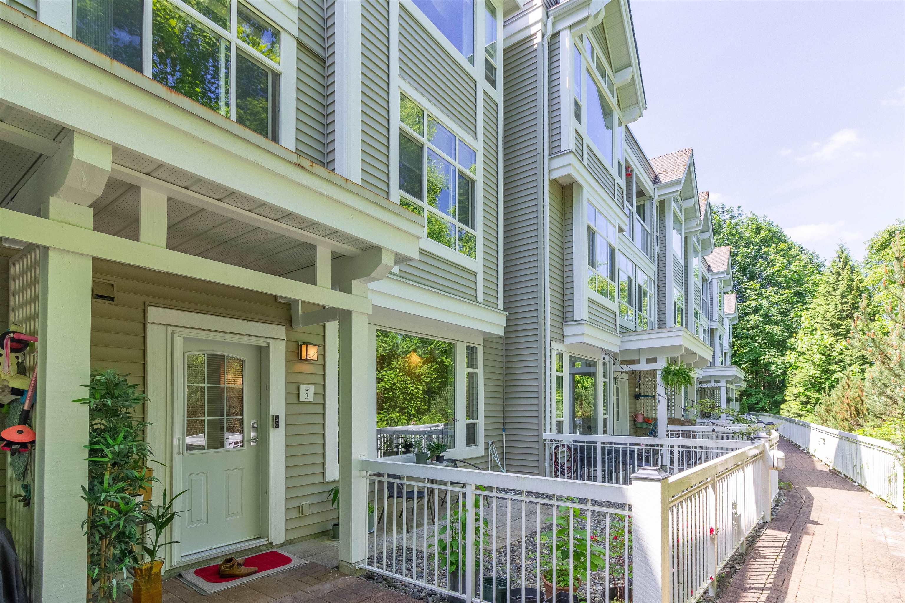 3 3033 TERRAVISTA PLACE 32