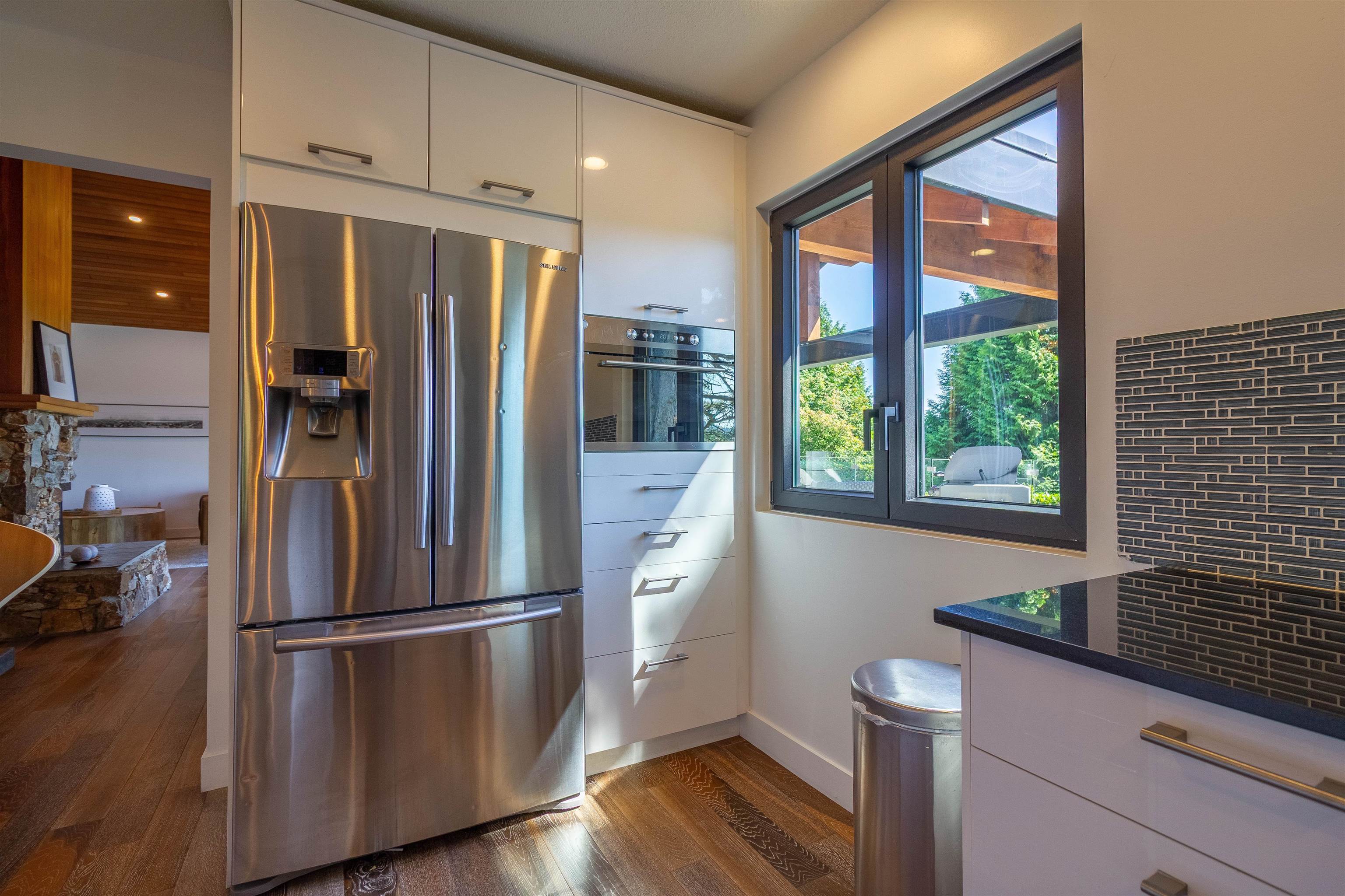 302 OXFORD DRIVE 7