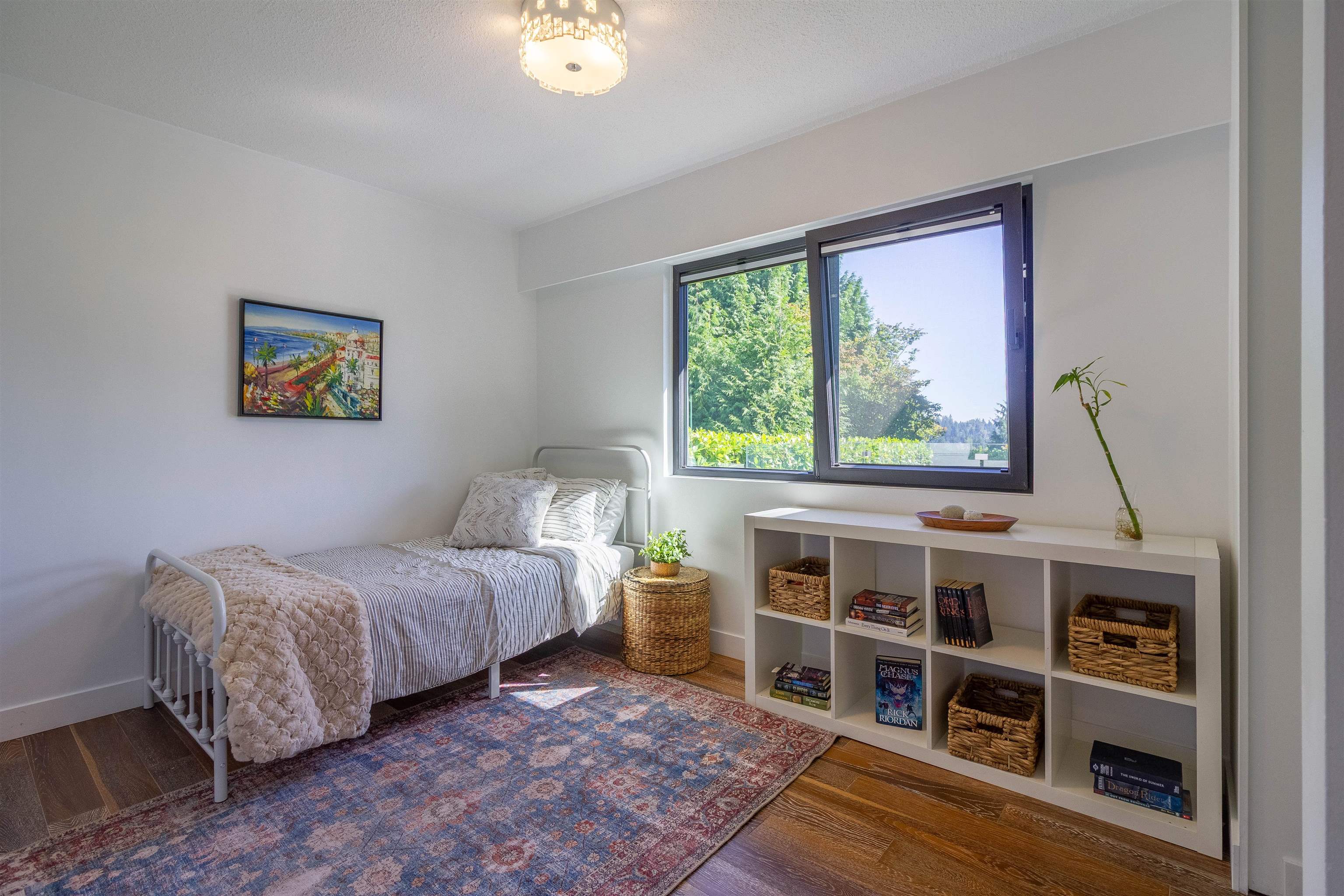 302 OXFORD DRIVE 23