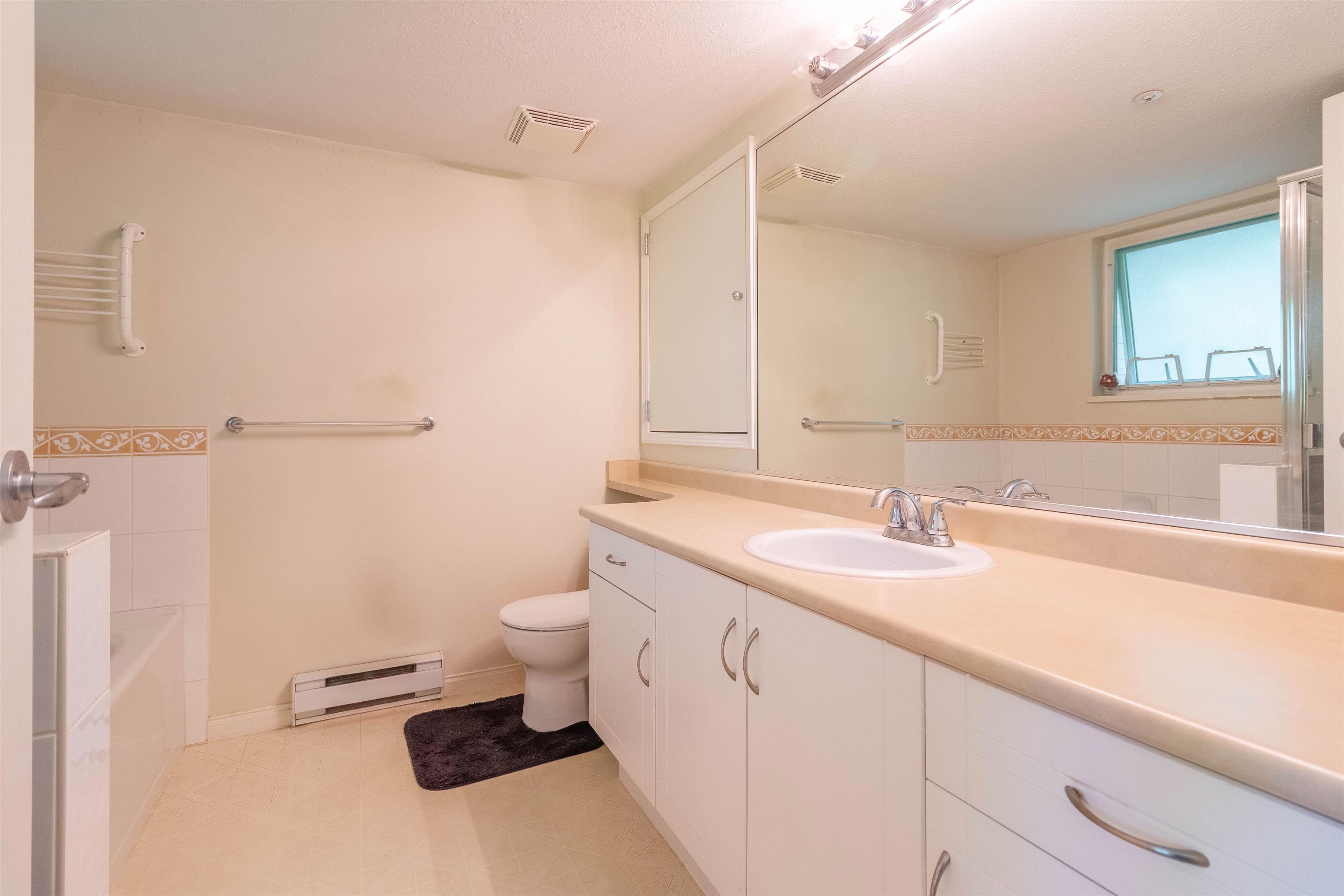 3 3033 TERRAVISTA PLACE 19
