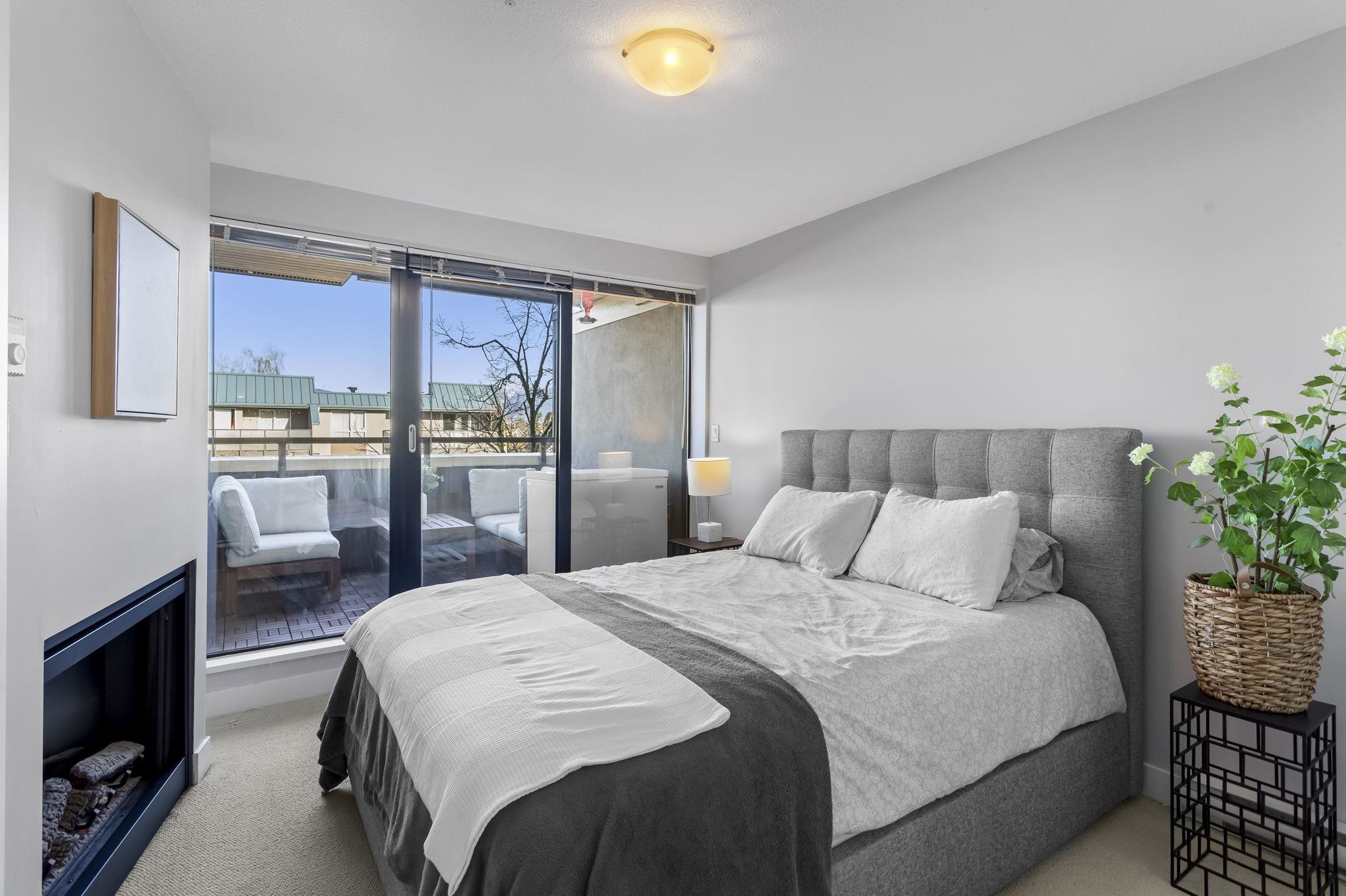 307 2525 BLENHEIM STREET 12
