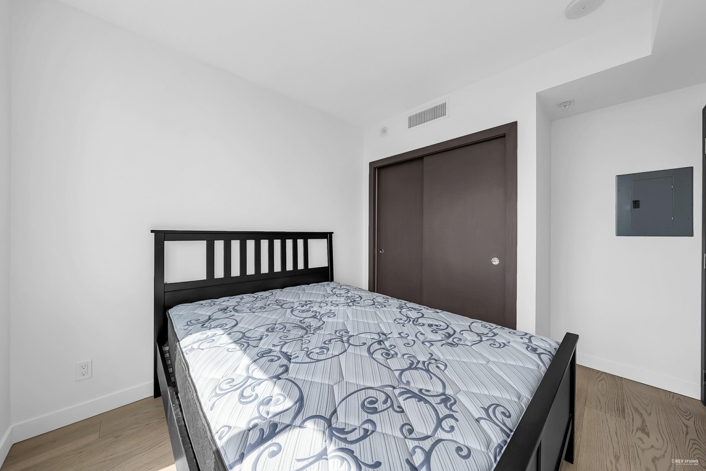 1608 68 SMITHE STREET 20