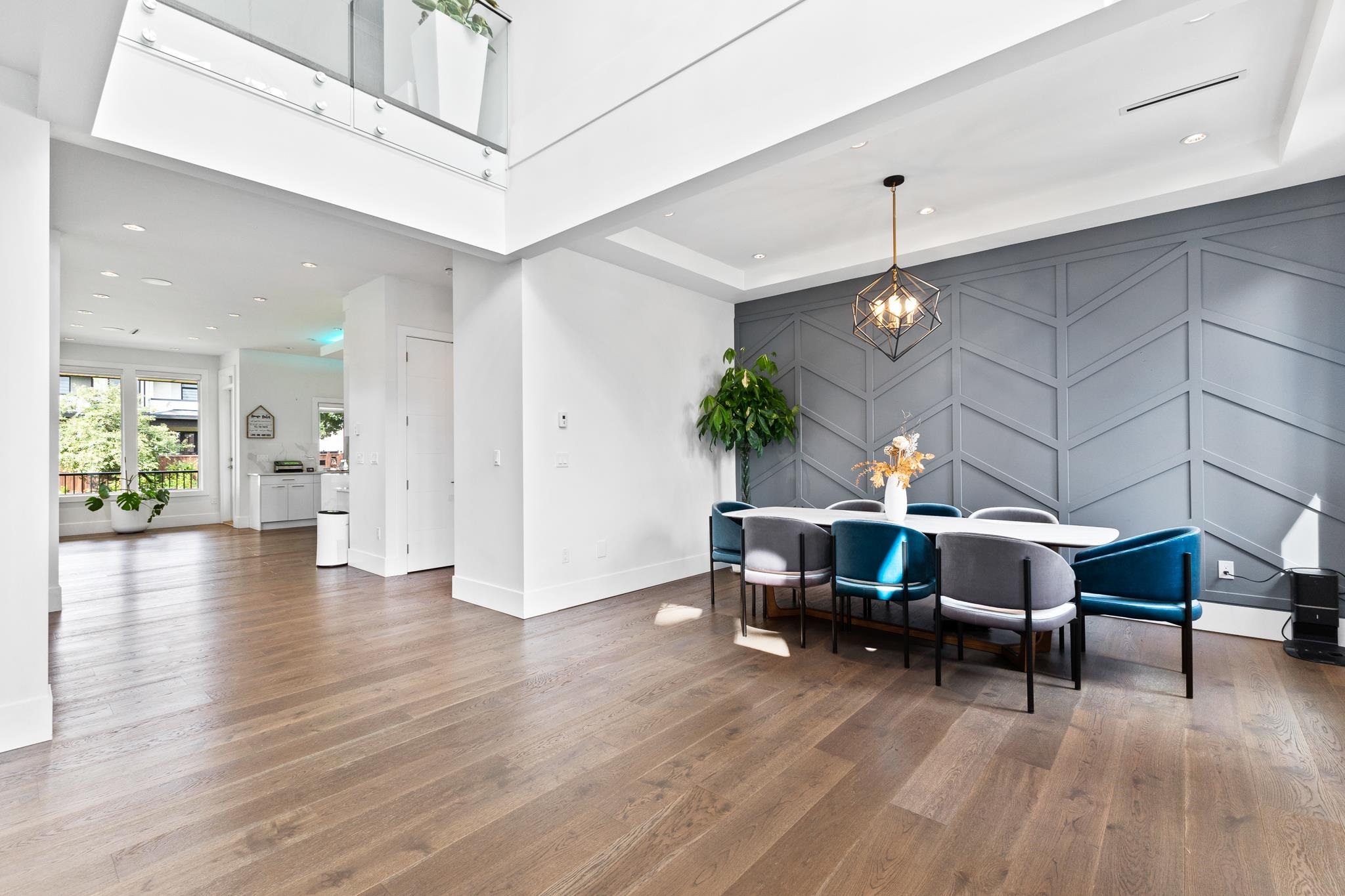 684 PORTER STREET 2