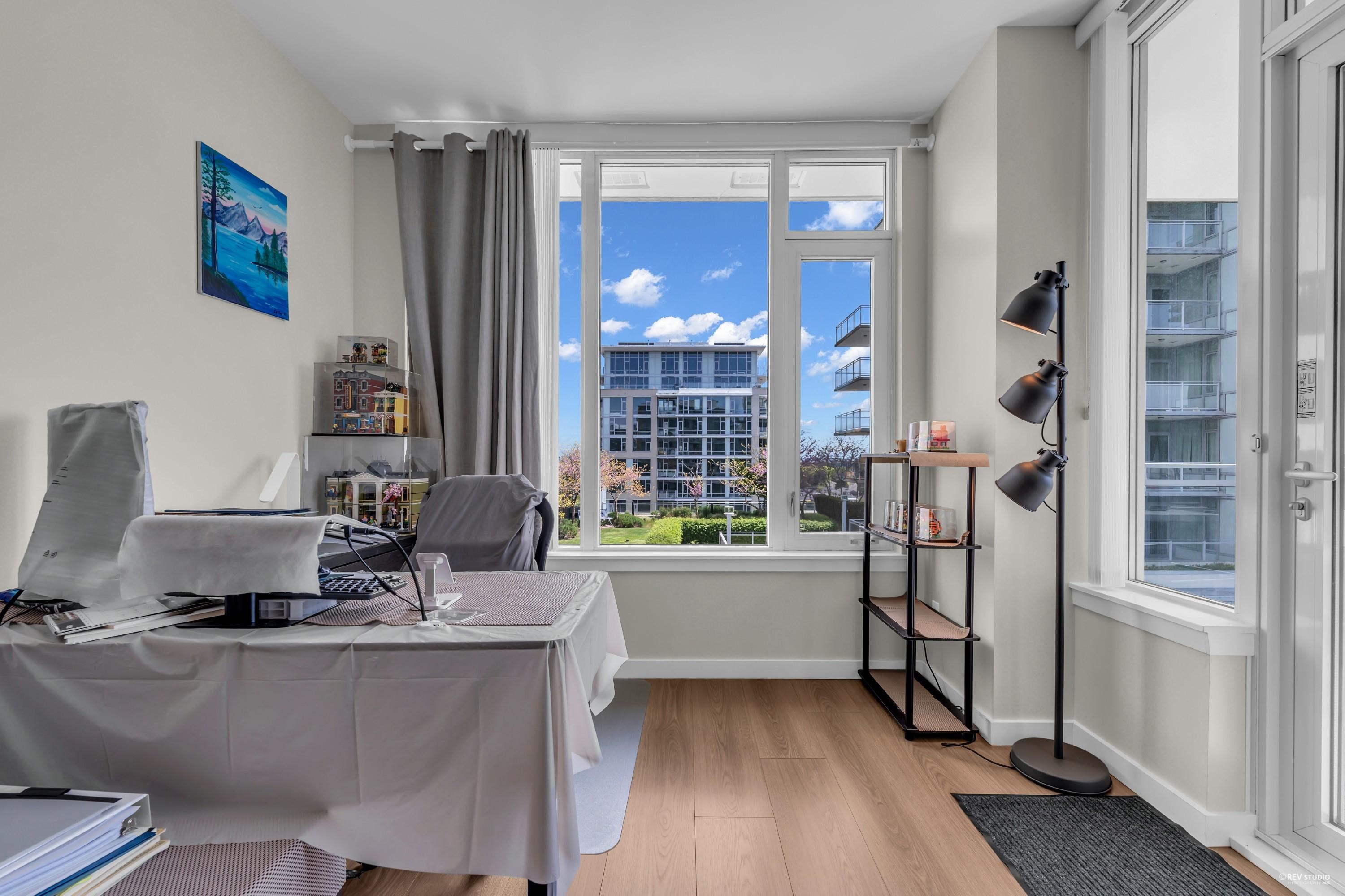 1106 8688 HAZELBRIDGE WAY 15