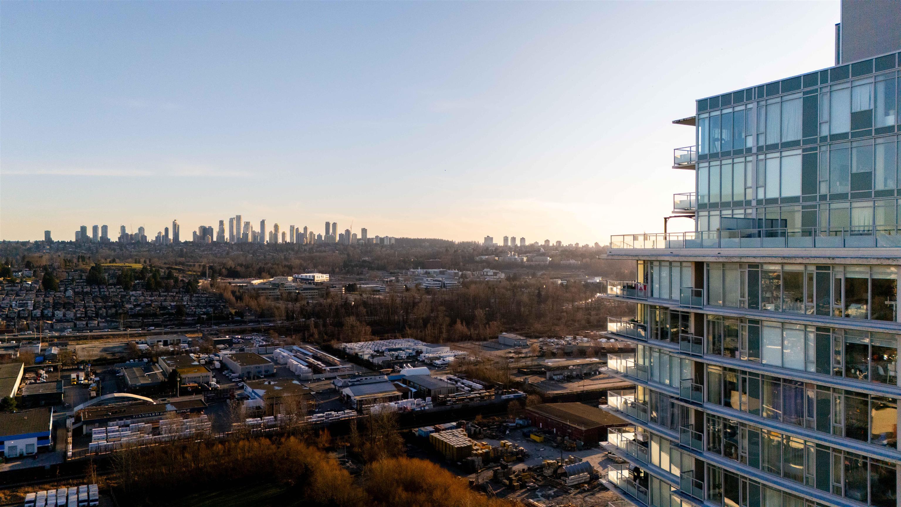 3103 2133 DOUGLAS ROAD 34