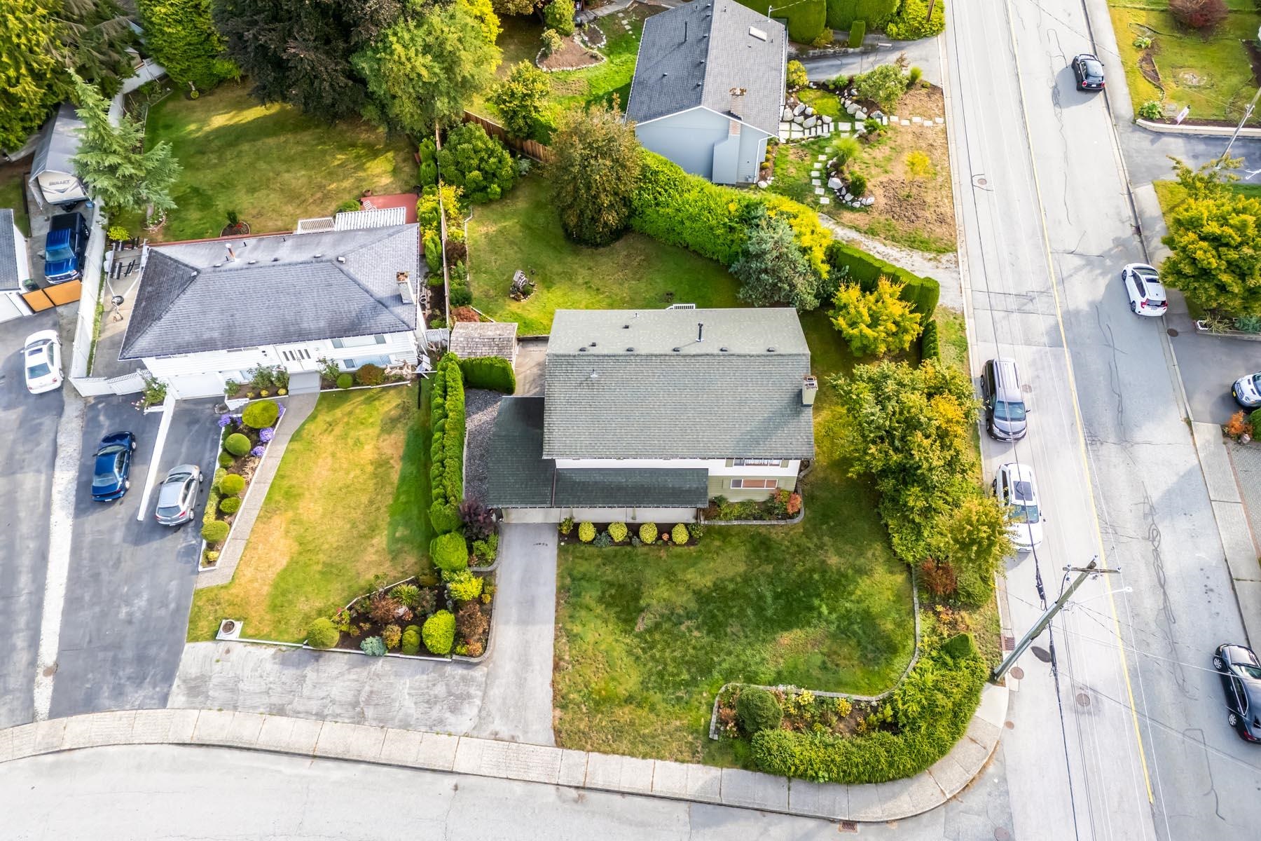 661 CYPRESS STREET 10