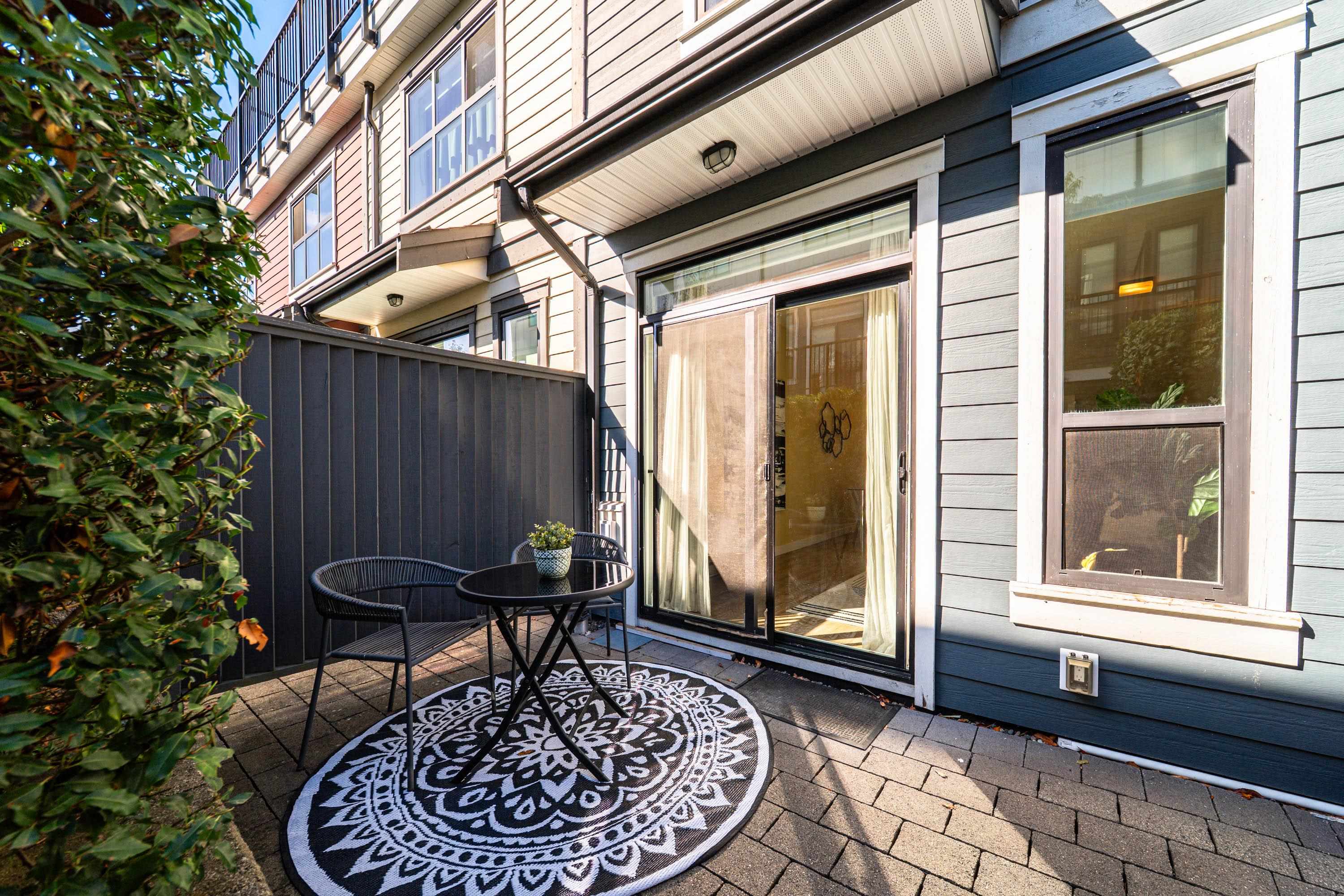 18 7039 MACPHERSON AVENUE 16
