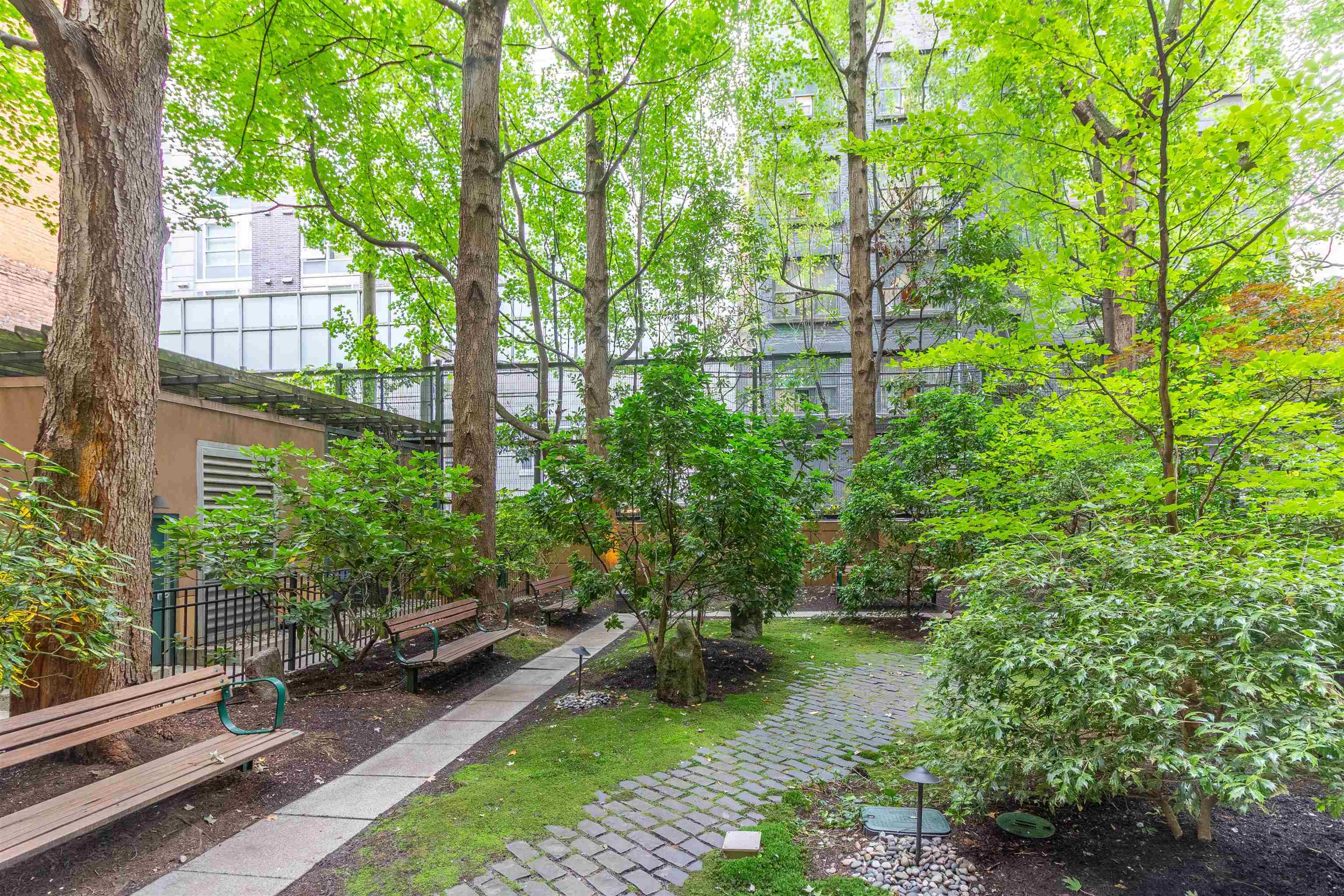 602 22 E CORDOVA STREET 28