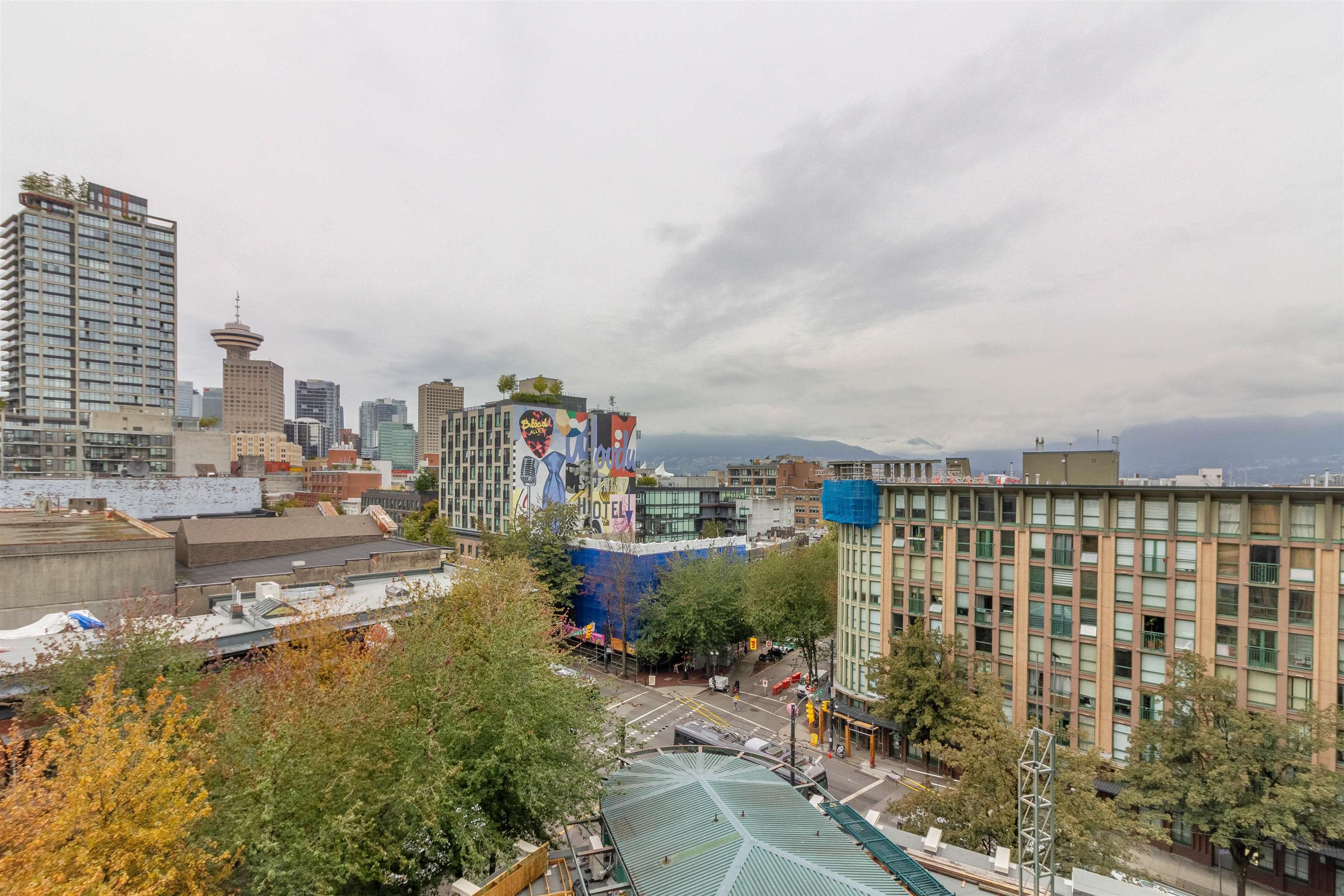 602 22 E CORDOVA STREET 21