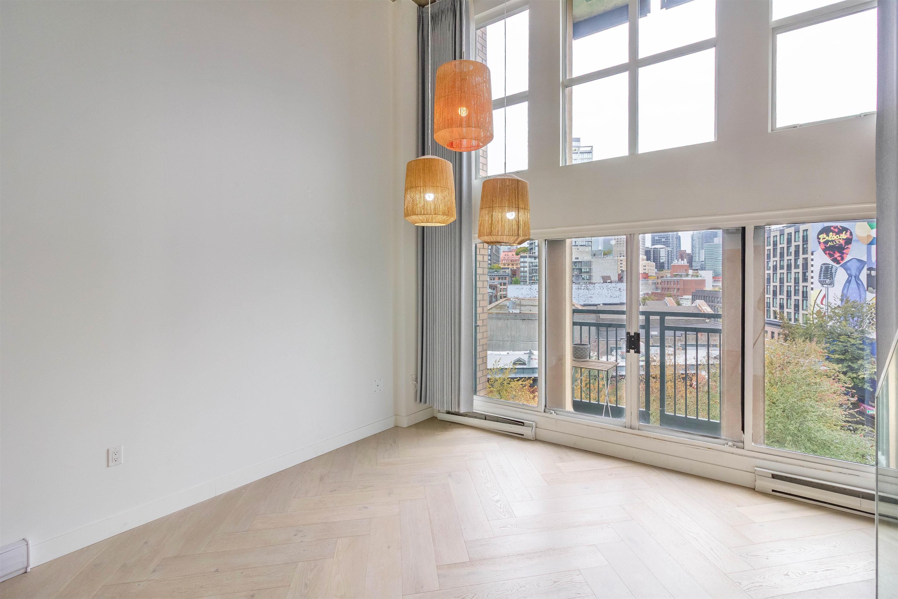 602 22 E CORDOVA STREET 4