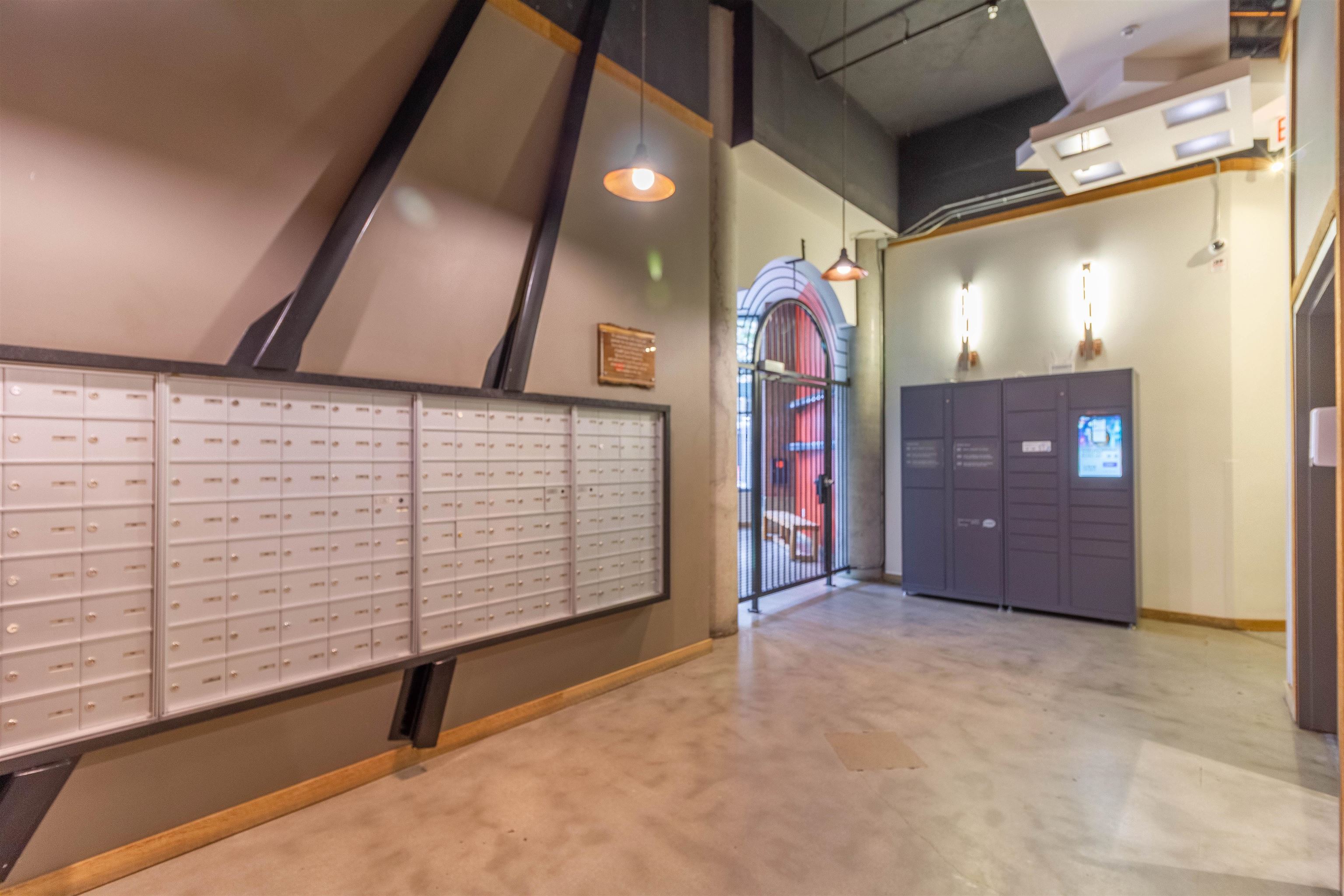 602 22 E CORDOVA STREET 24