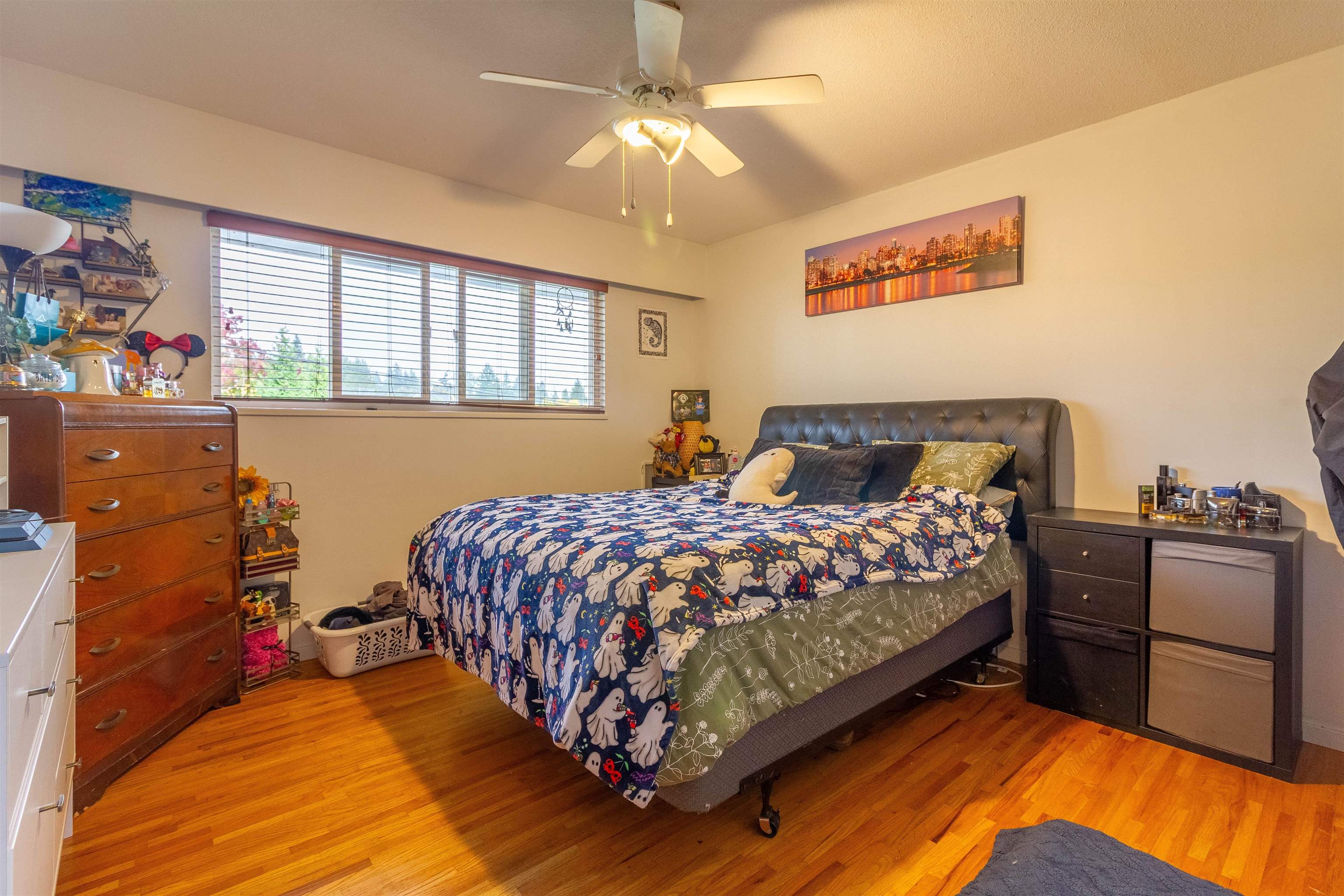 406 SCHOOLHOUSE STREET 10