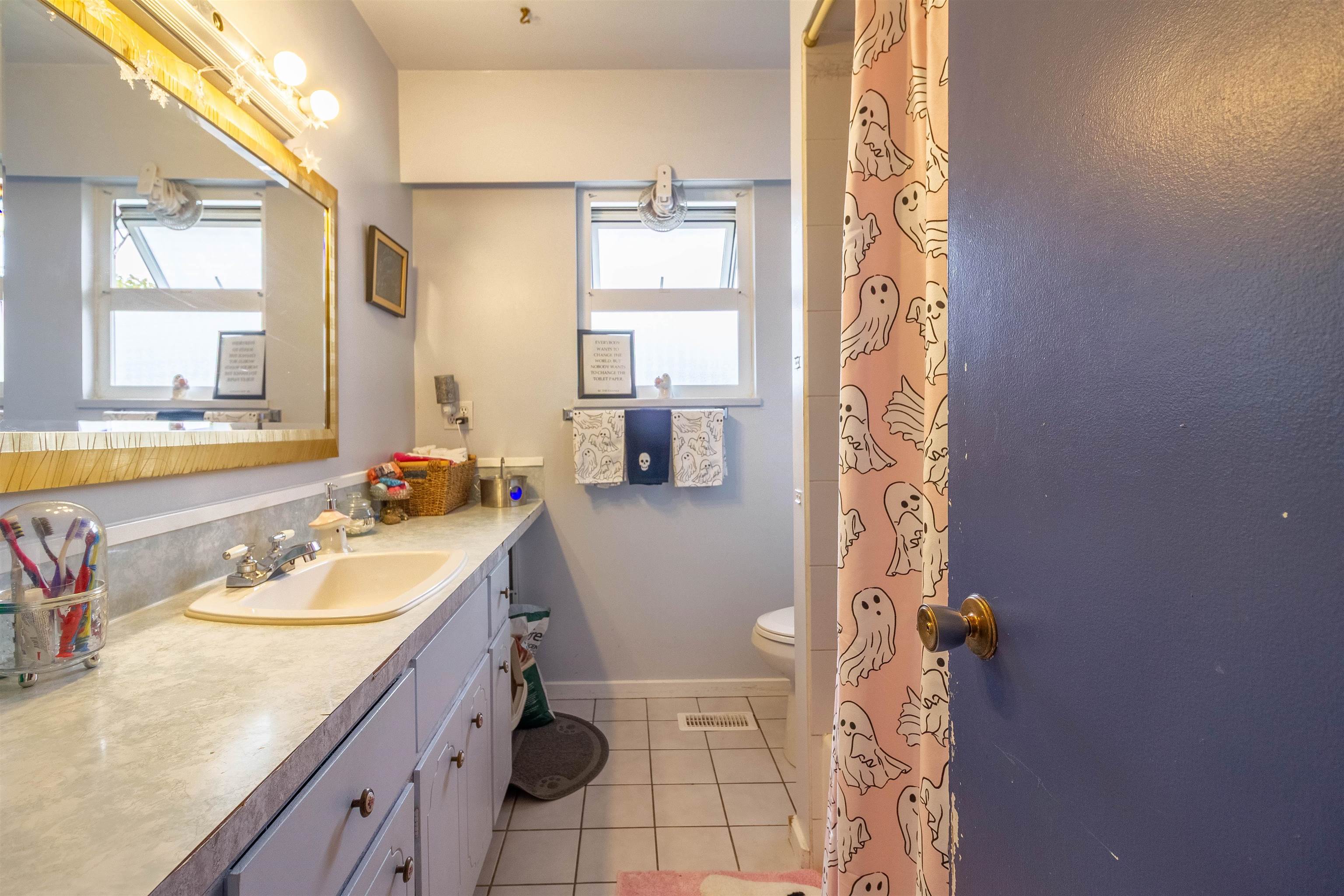 406 SCHOOLHOUSE STREET 13