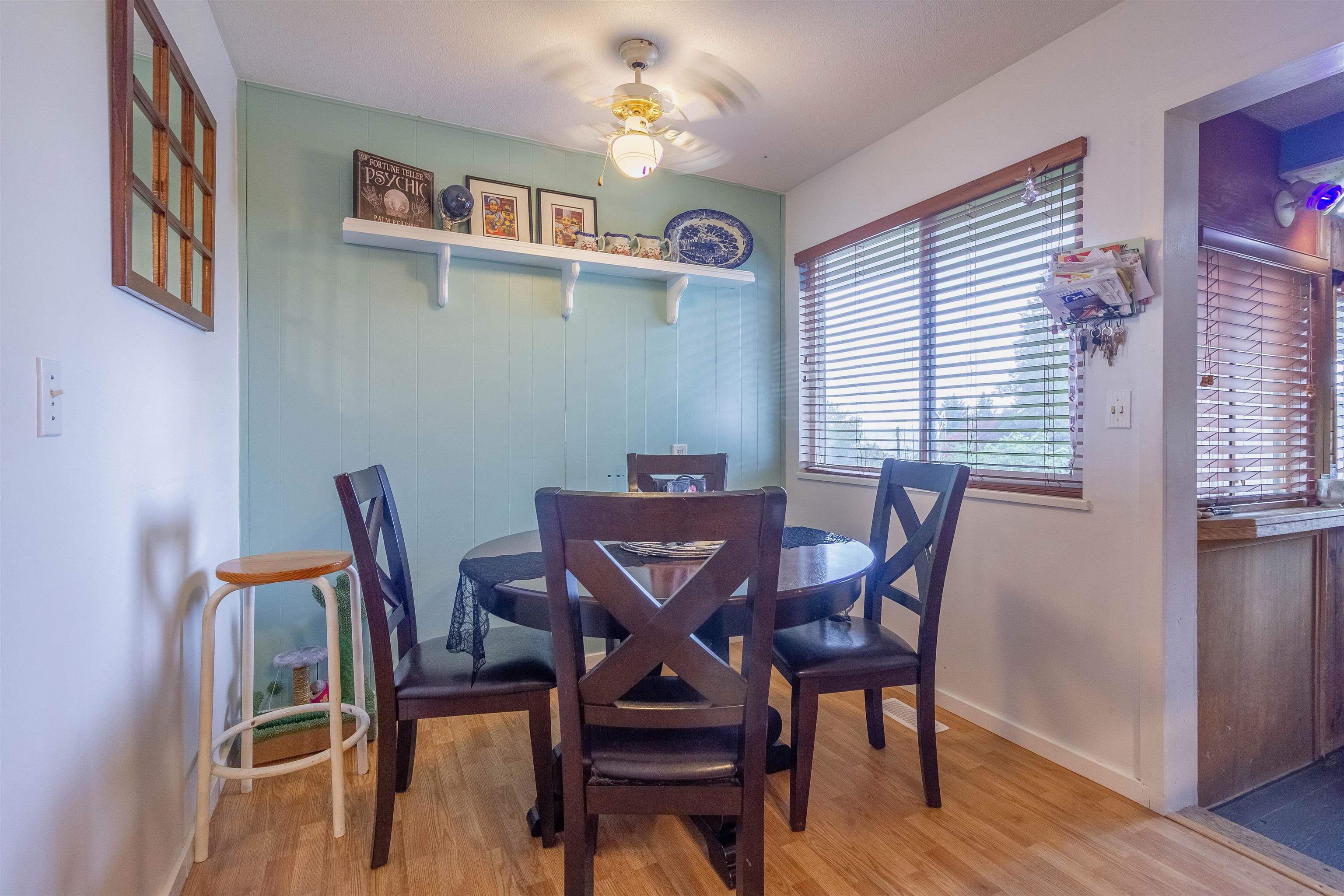 406 SCHOOLHOUSE STREET 7