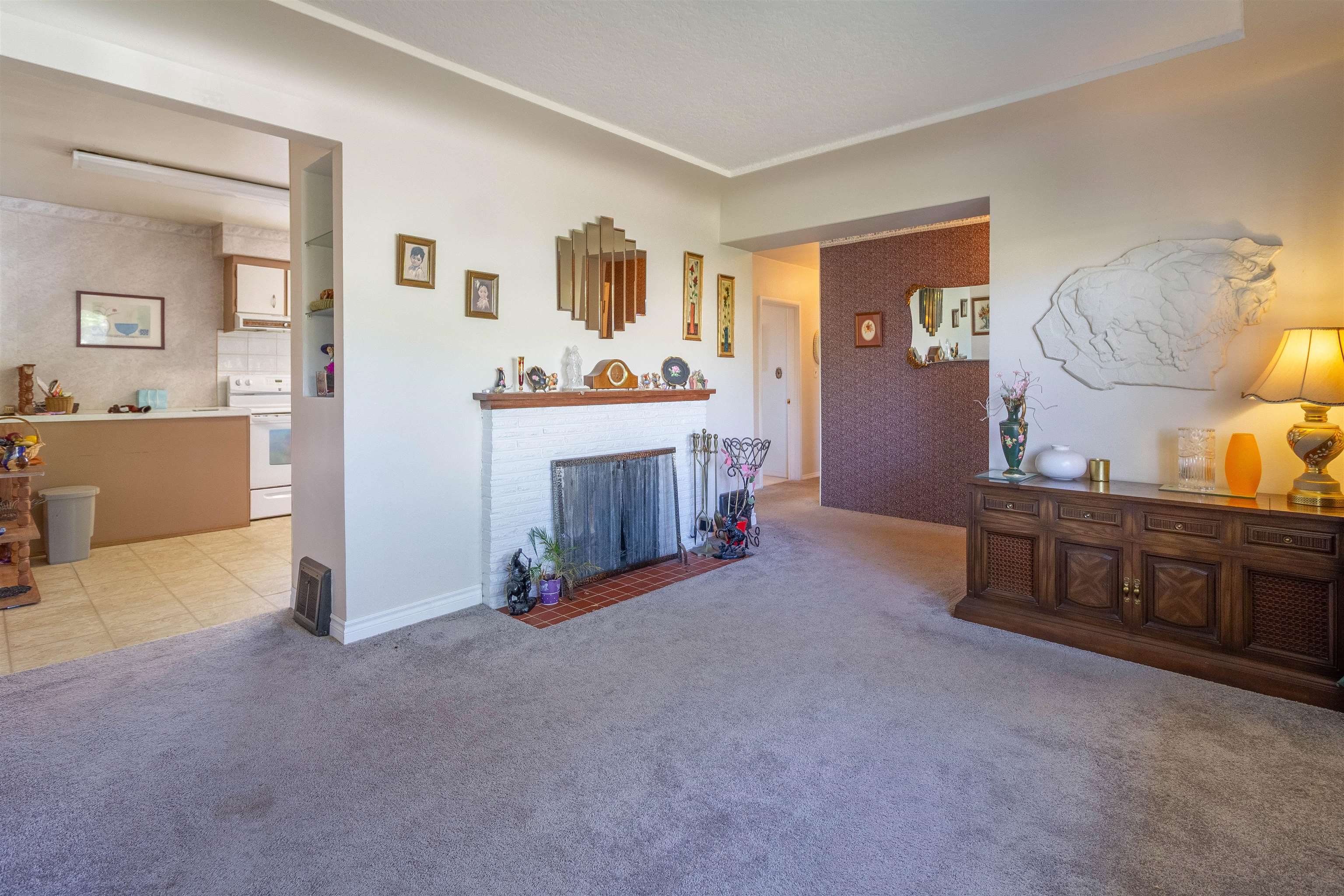 4342 PARKER STREET 4