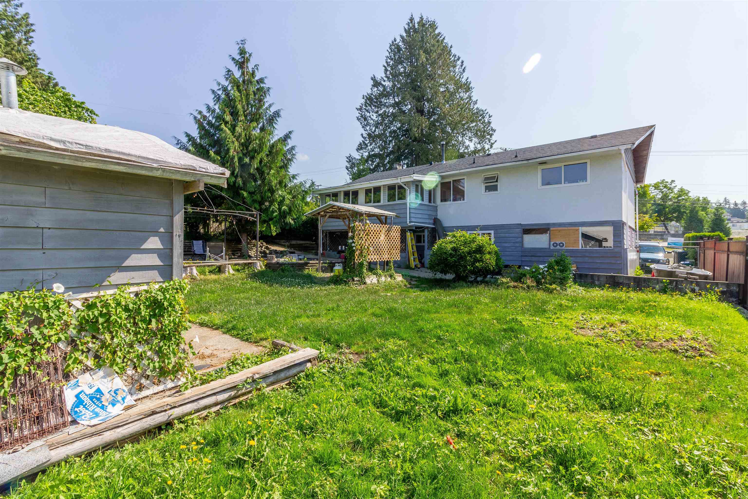 406 SCHOOLHOUSE STREET 30