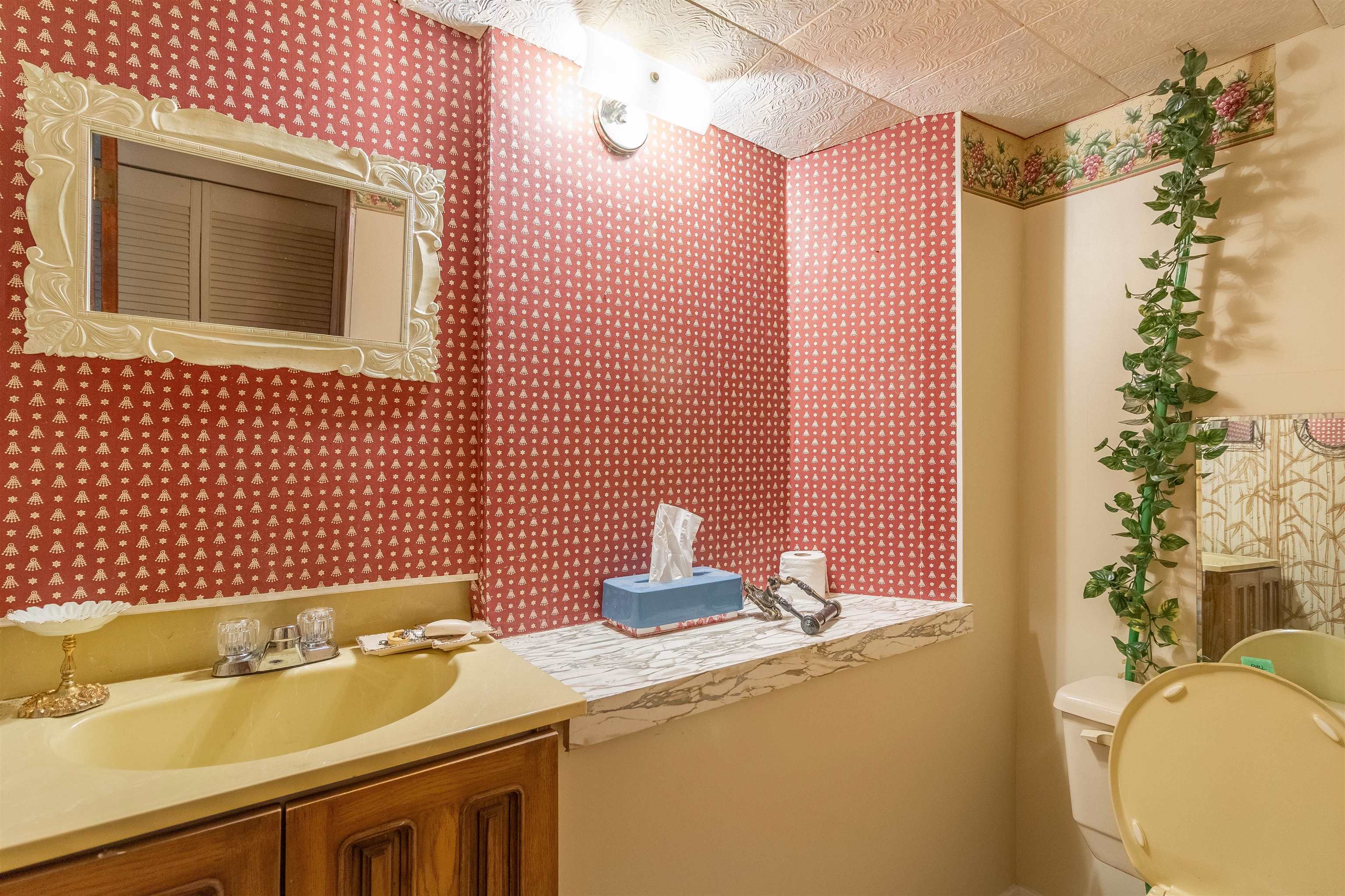 4342 PARKER STREET 19