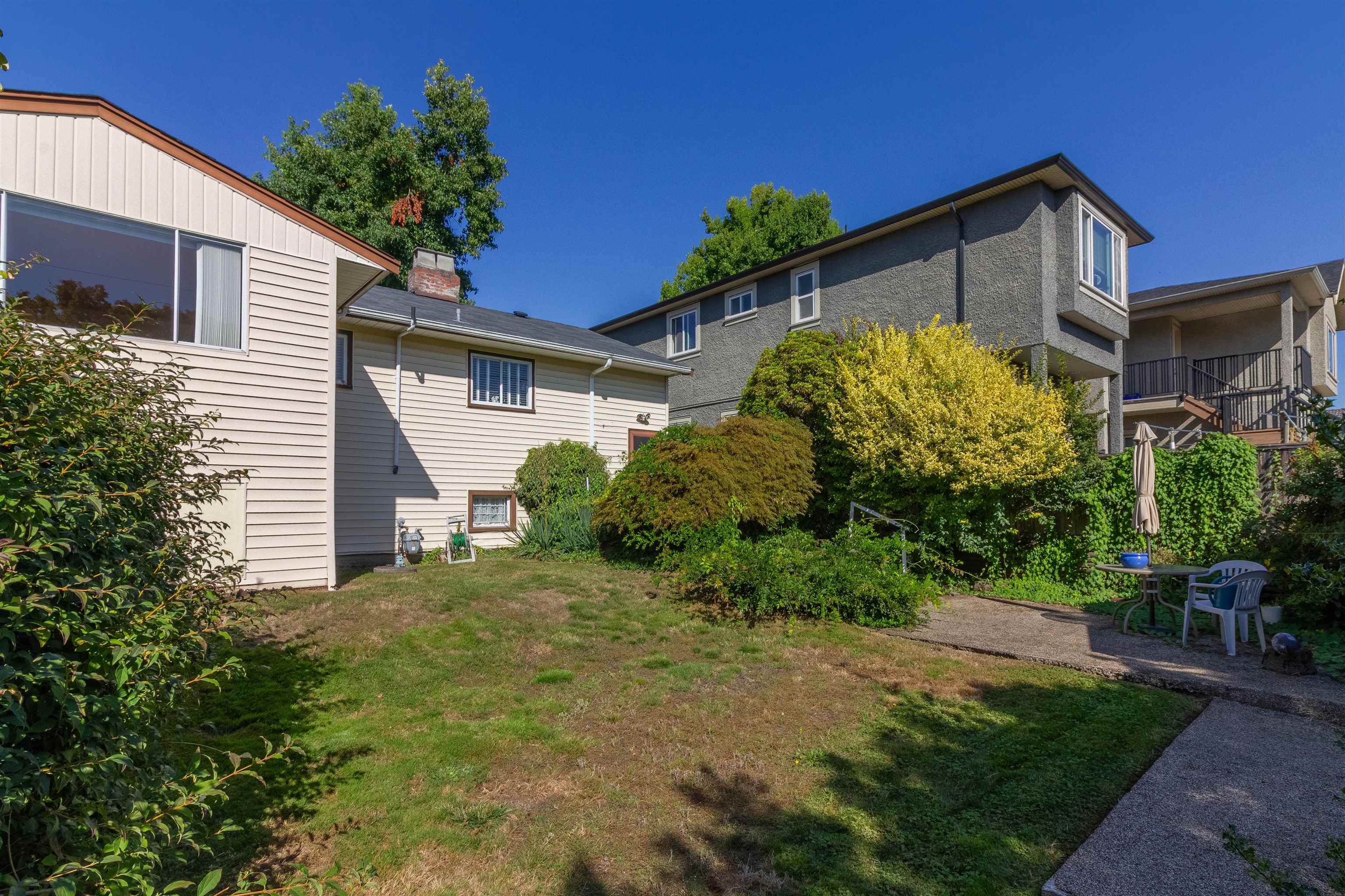 4342 PARKER STREET 22