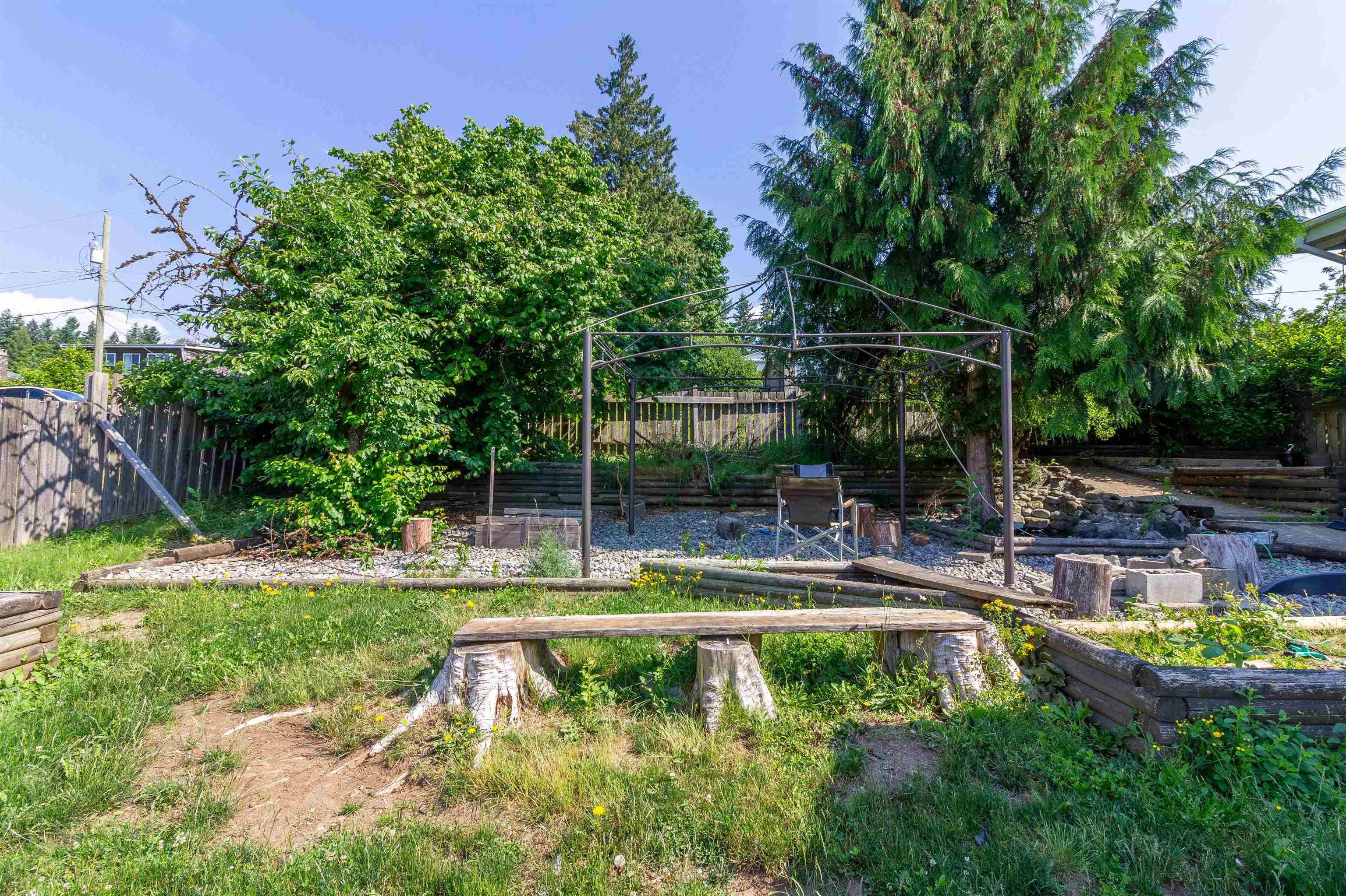 406 SCHOOLHOUSE STREET 29