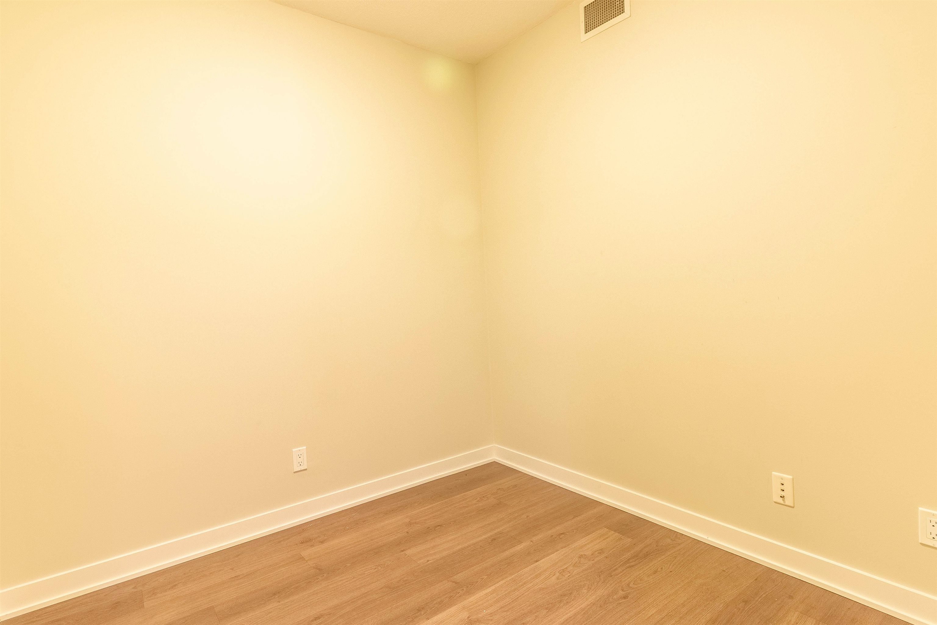 2703 2975 ATLANTIC AVENUE 11