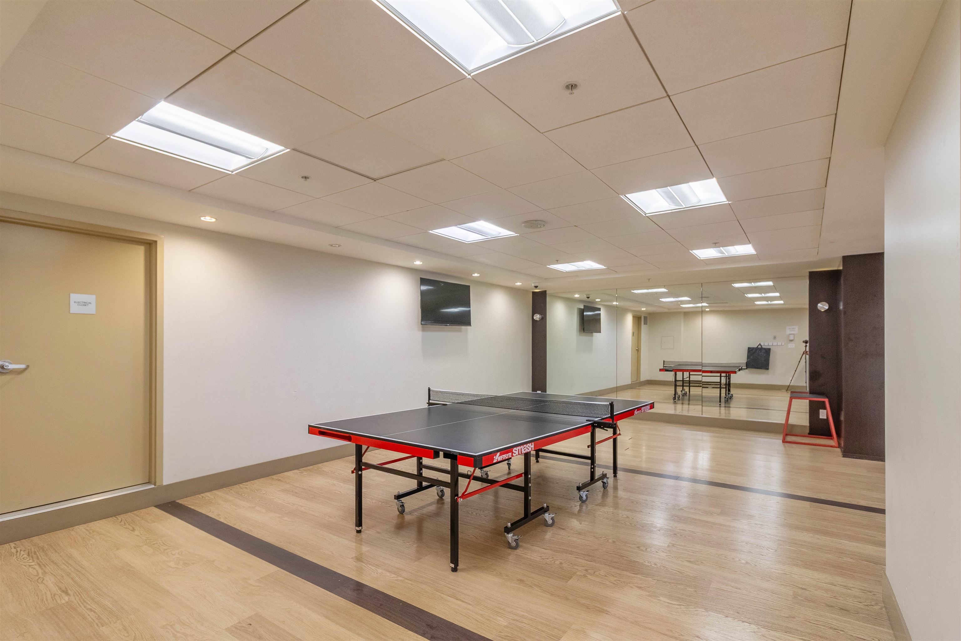 2703 2975 ATLANTIC AVENUE 19