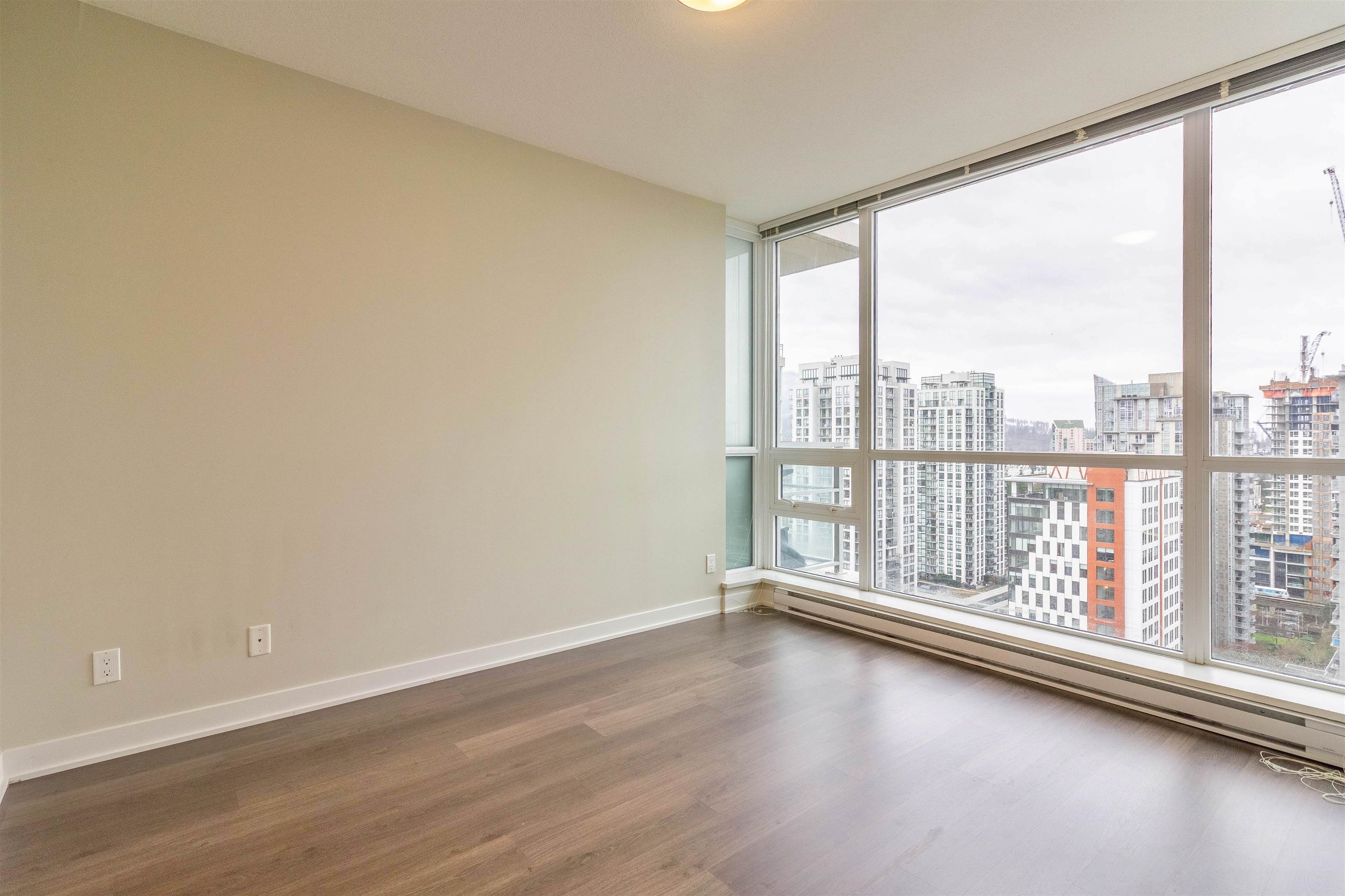 2703 2975 ATLANTIC AVENUE 7