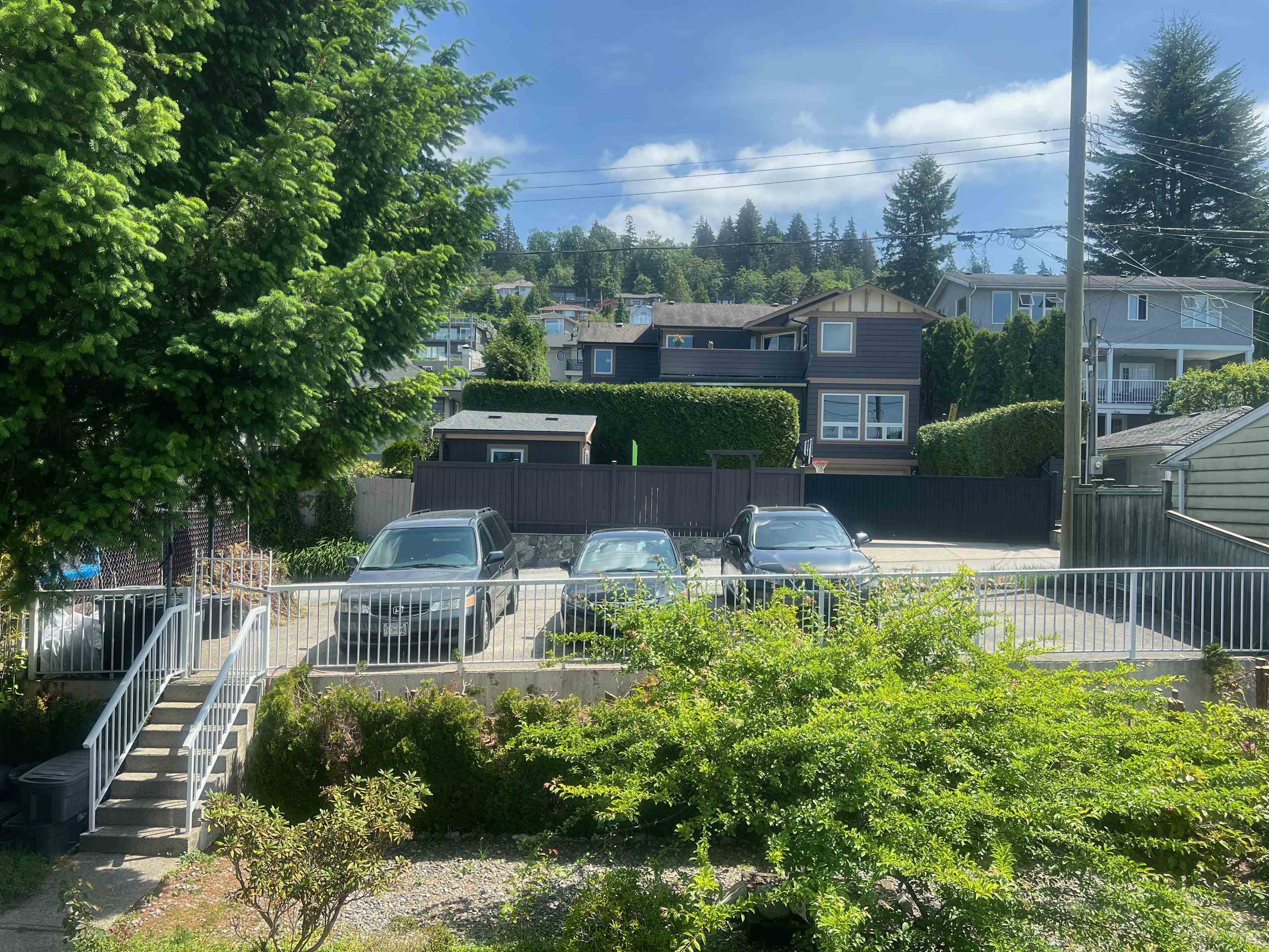 7286 BARNET ROAD 24