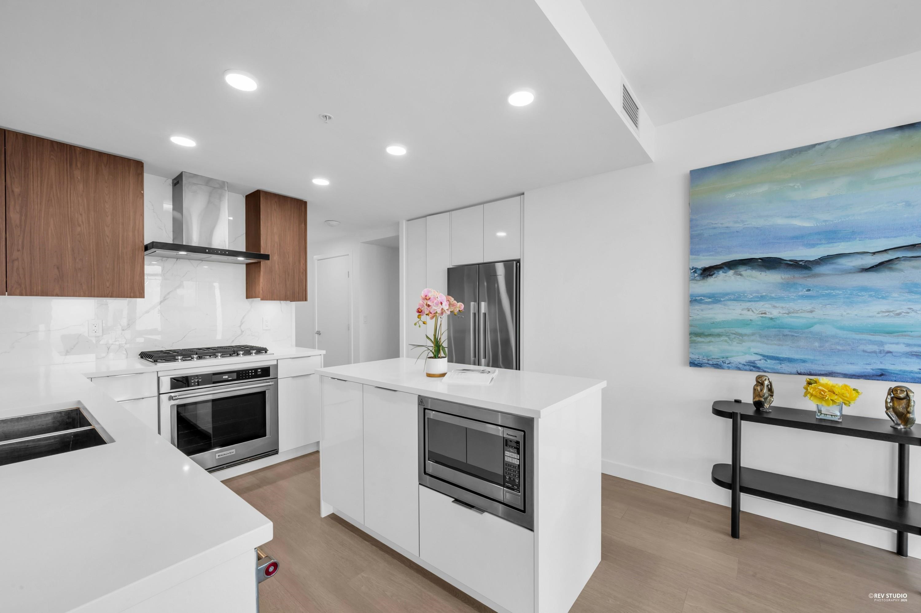1702 7769 PARK CRESCENT 8