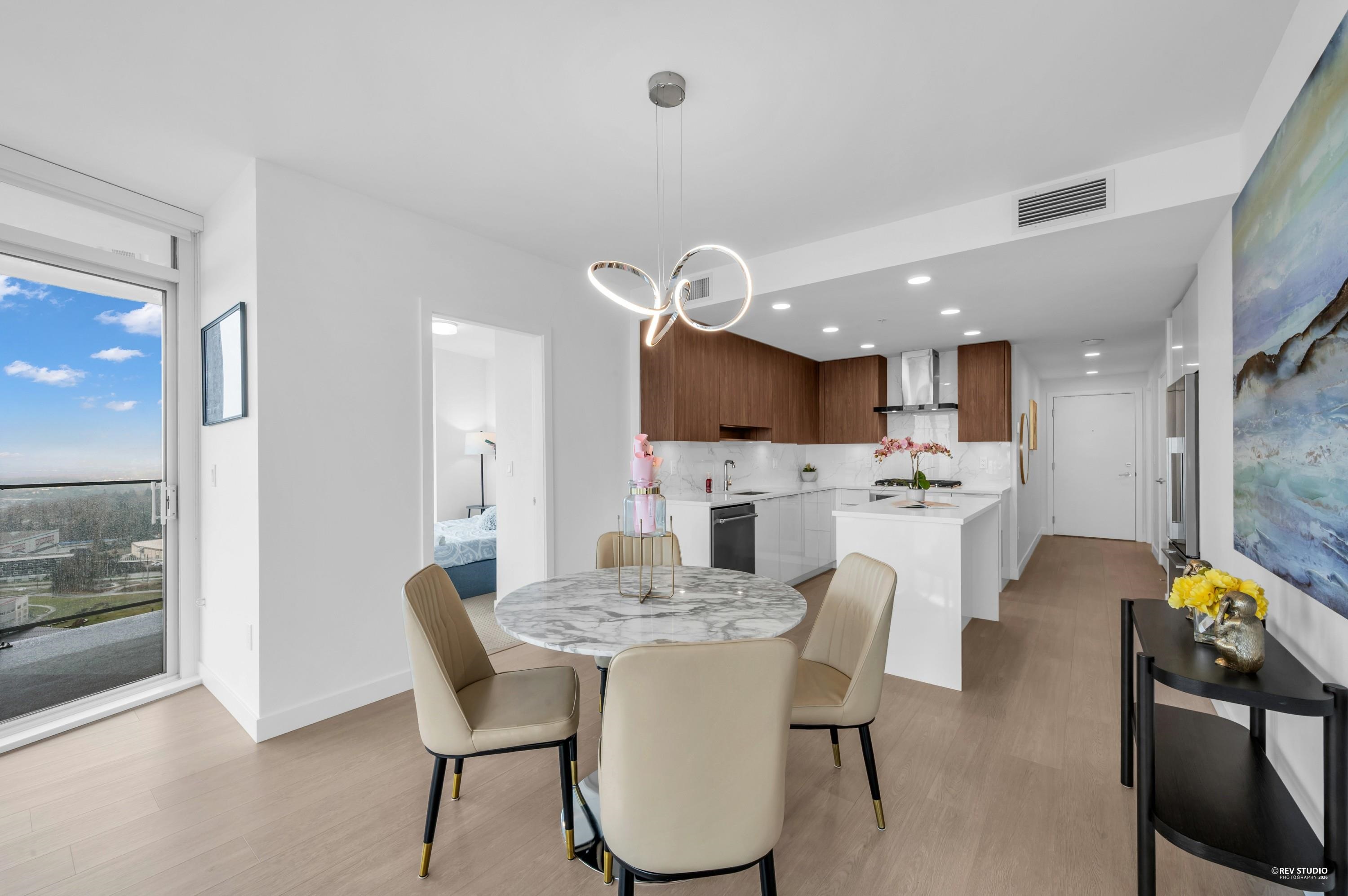 1702 7769 PARK CRESCENT 11