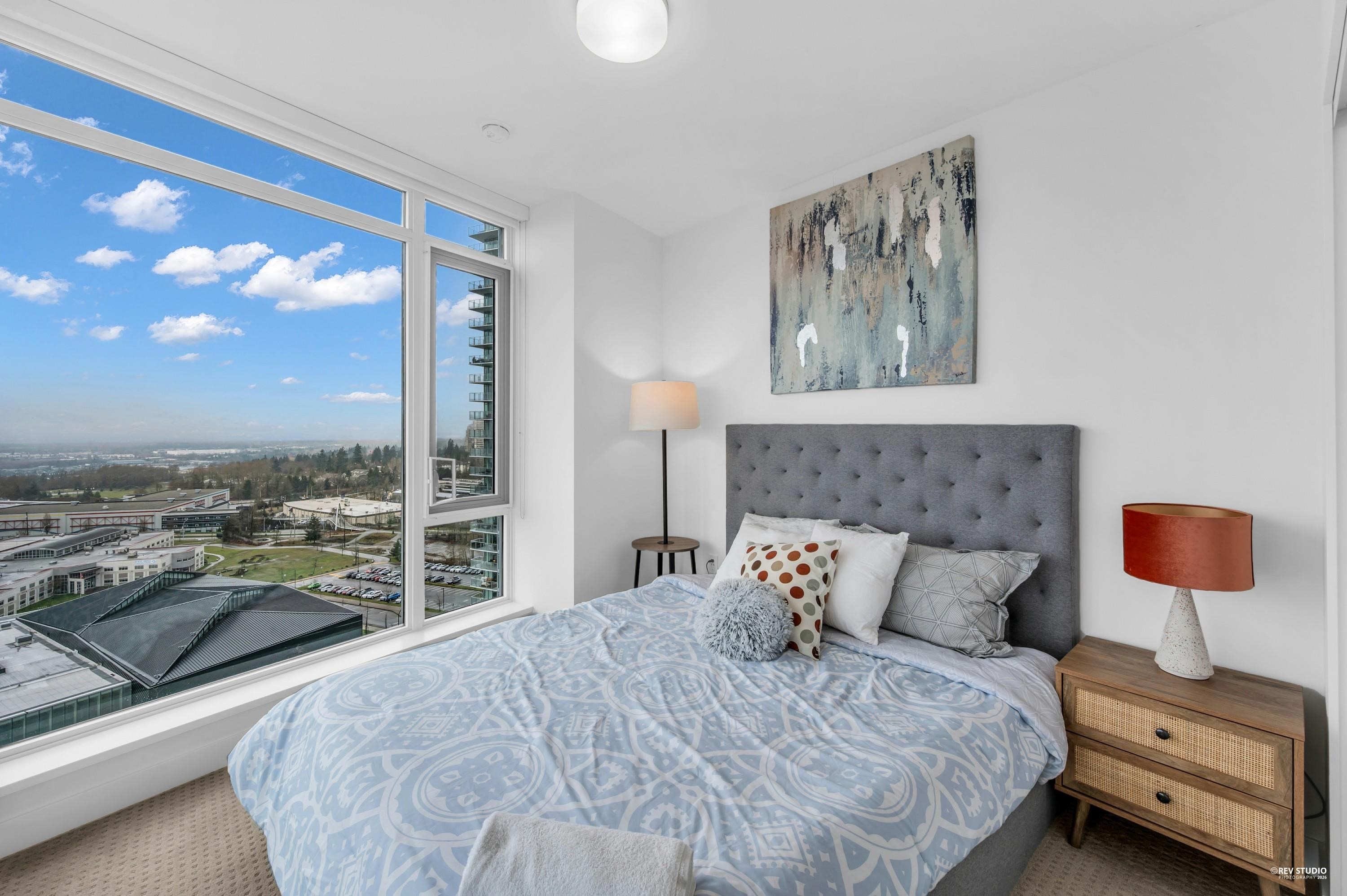 1702 7769 PARK CRESCENT 21