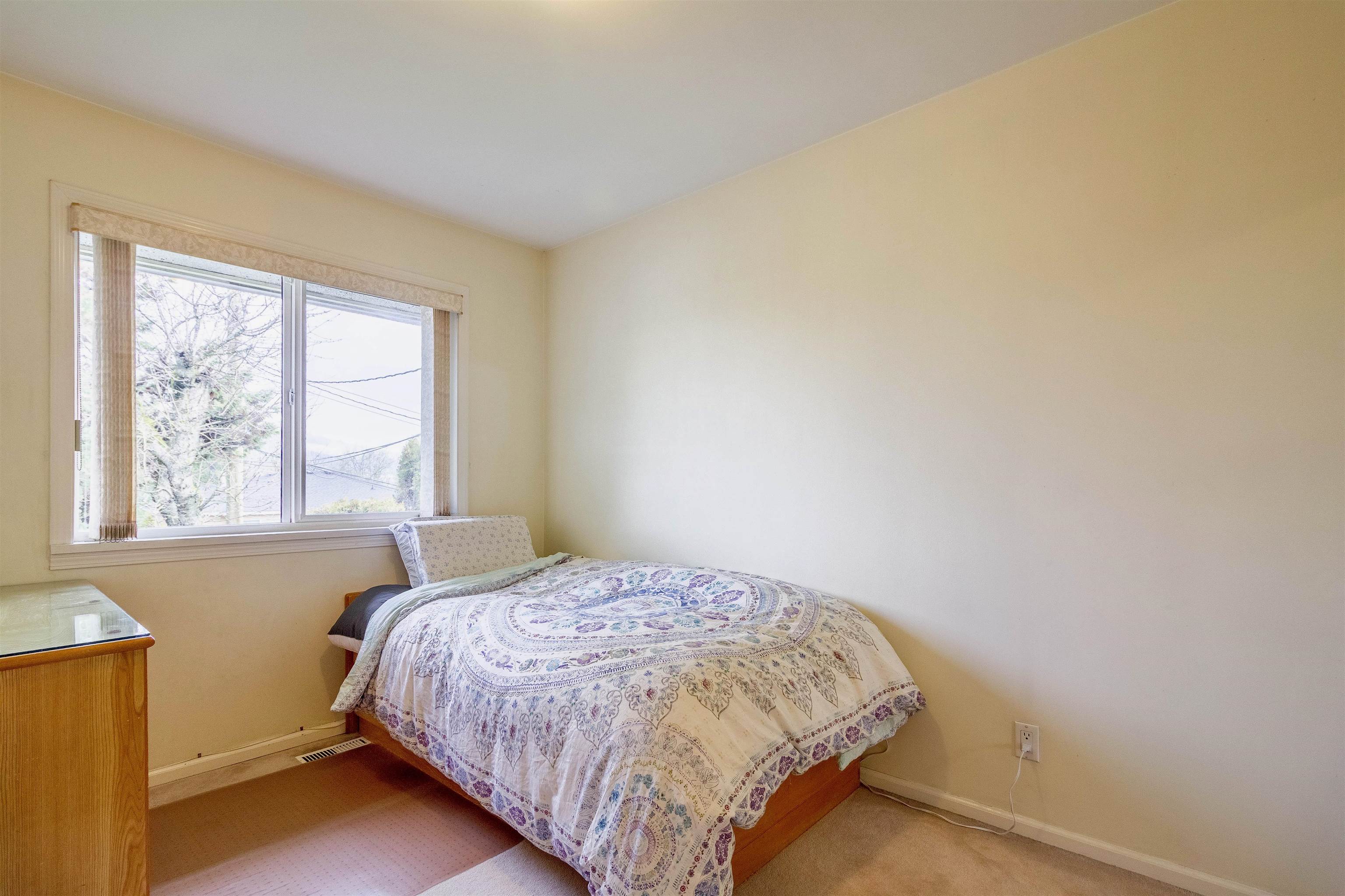 4645 CHARLOTTE COURT 19