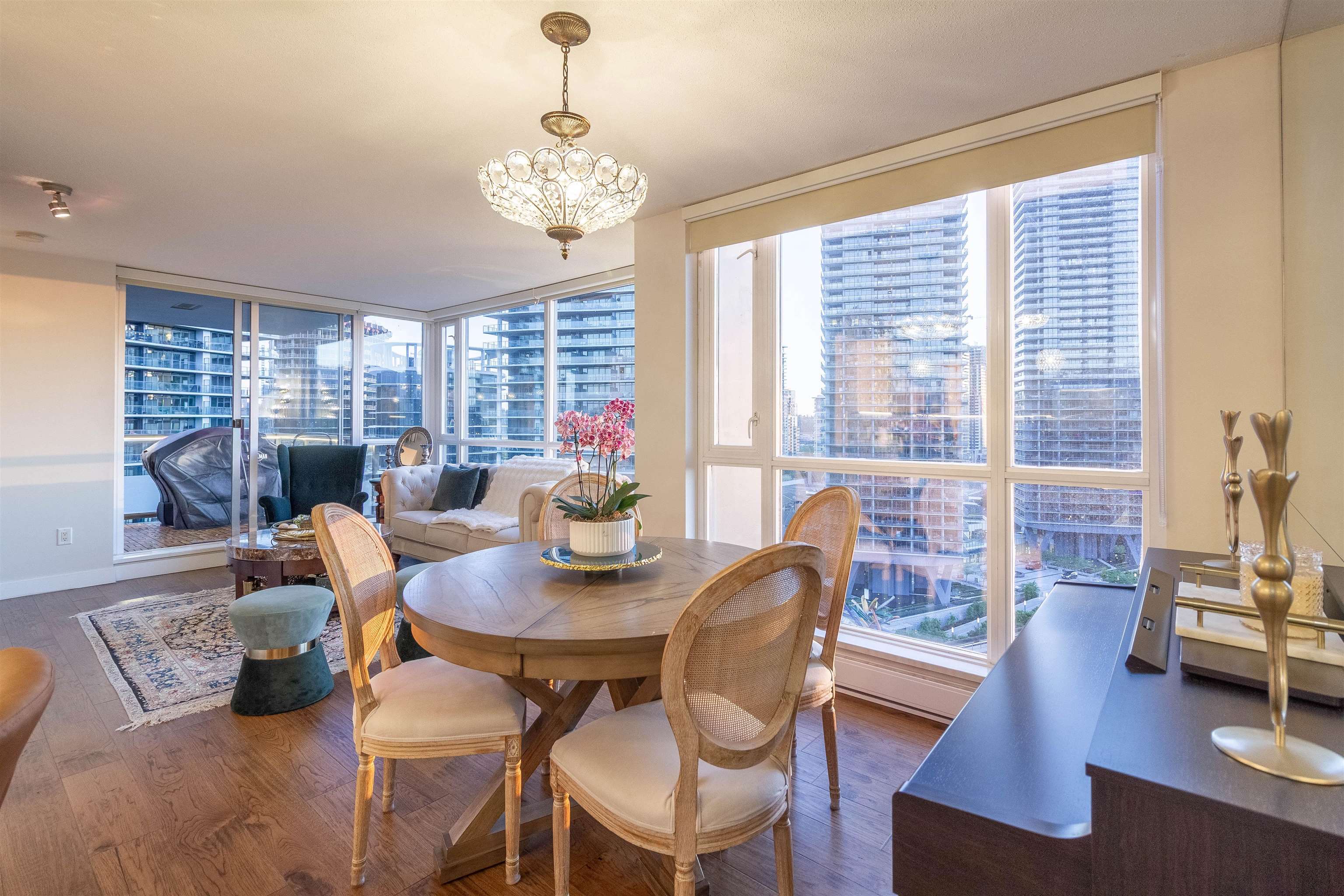1202 4888 BRENTWOOD DRIVE 8