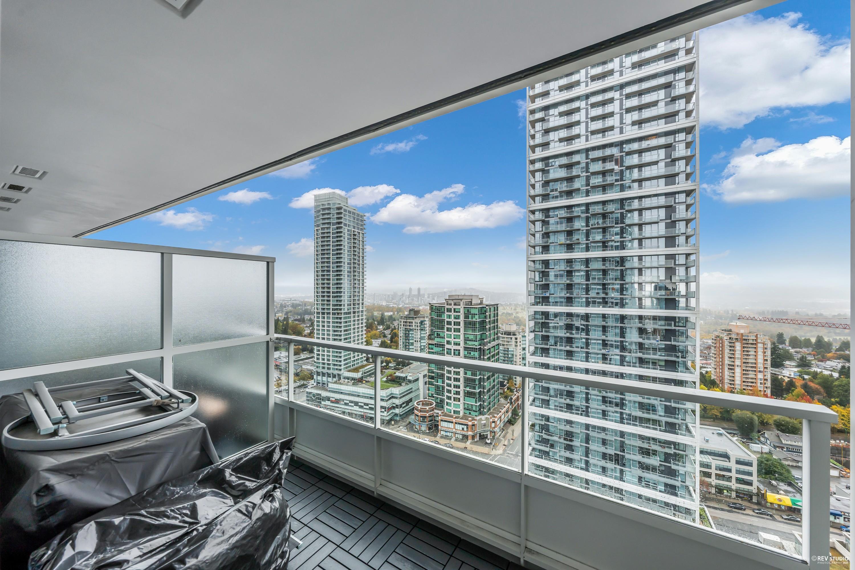 2507 6080 MCKAY AVENUE 22