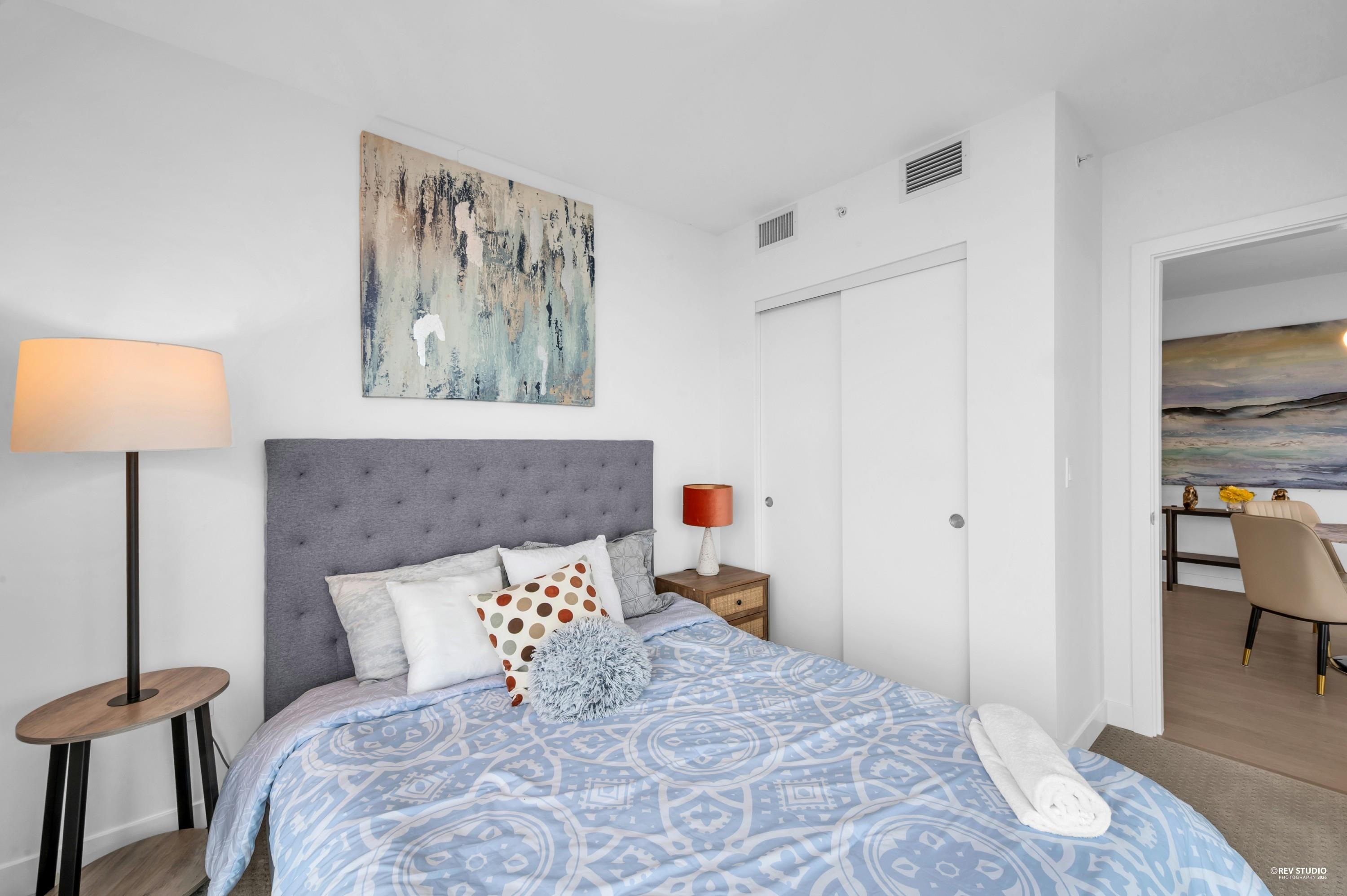 1702 7769 PARK CRESCENT 23