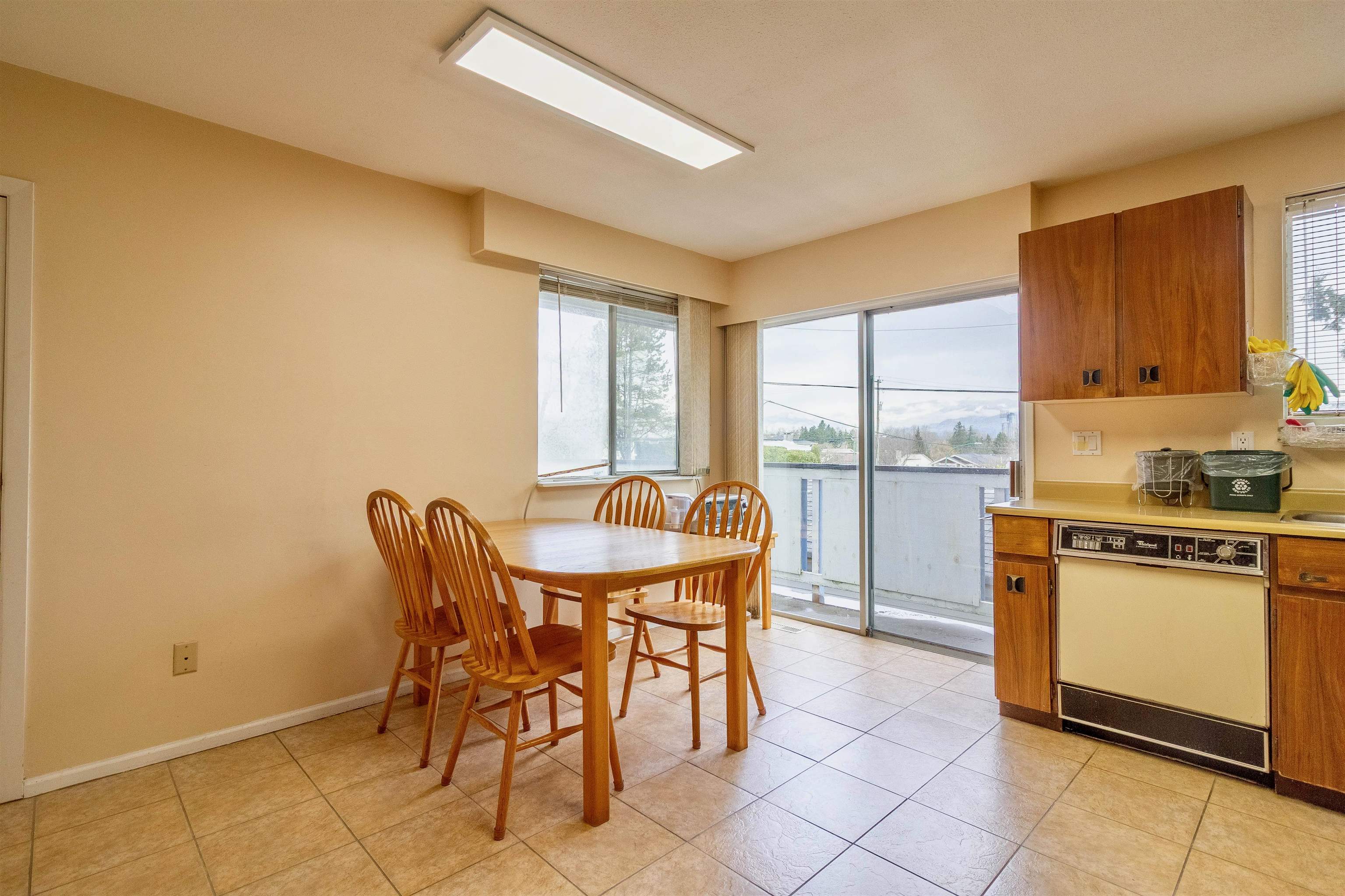 4645 CHARLOTTE COURT 11