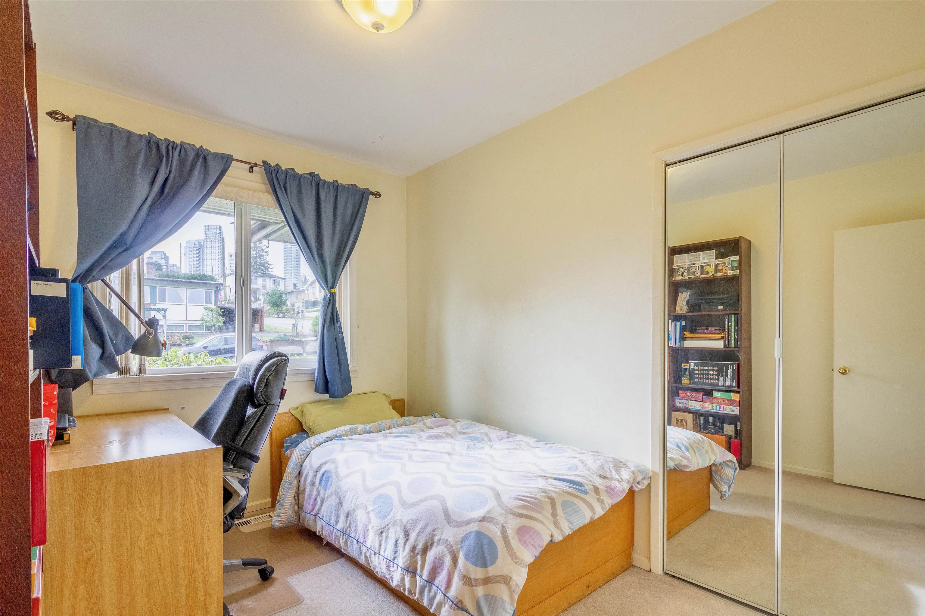 4645 CHARLOTTE COURT 18