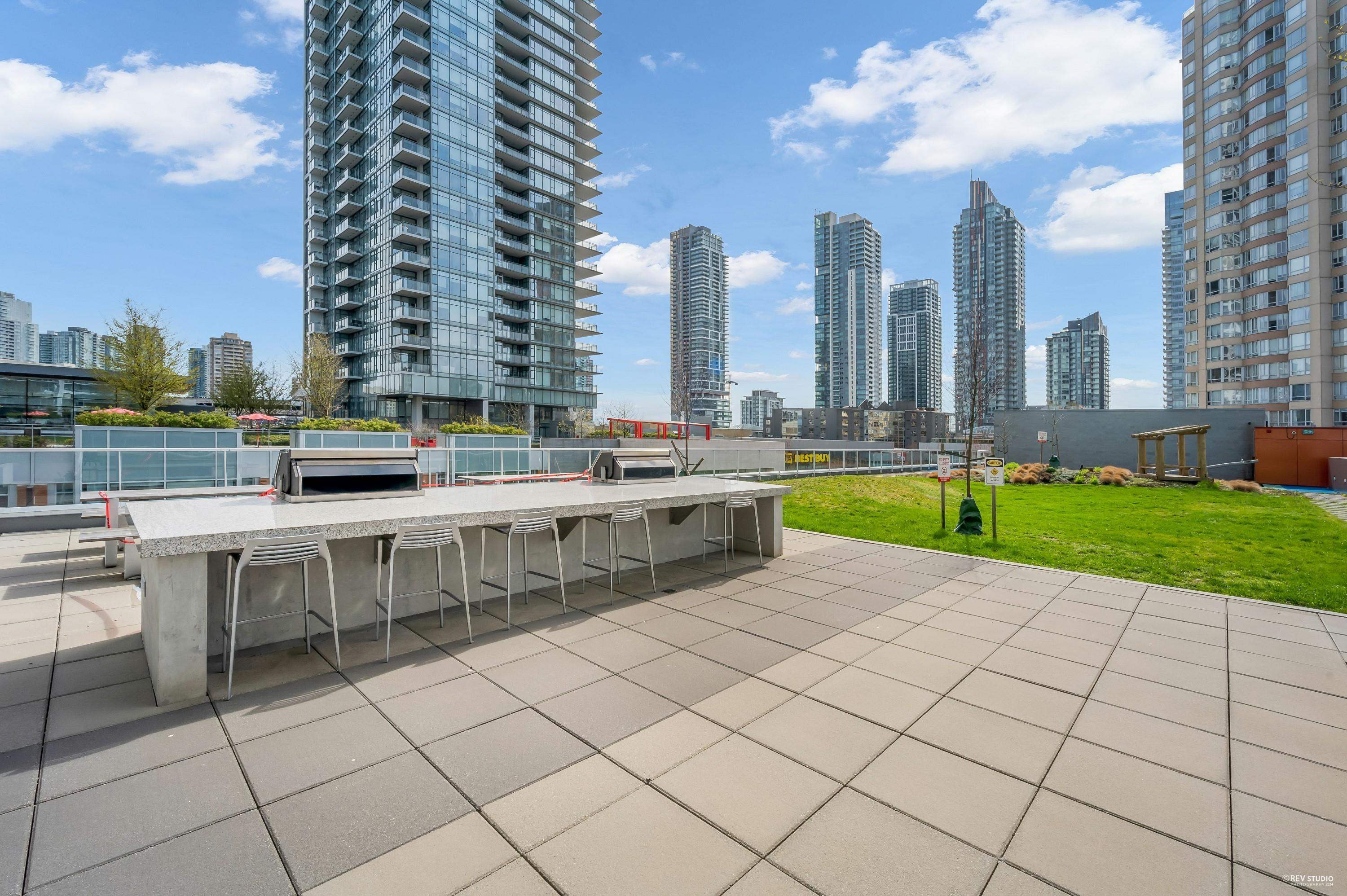 2507 6080 MCKAY AVENUE 33