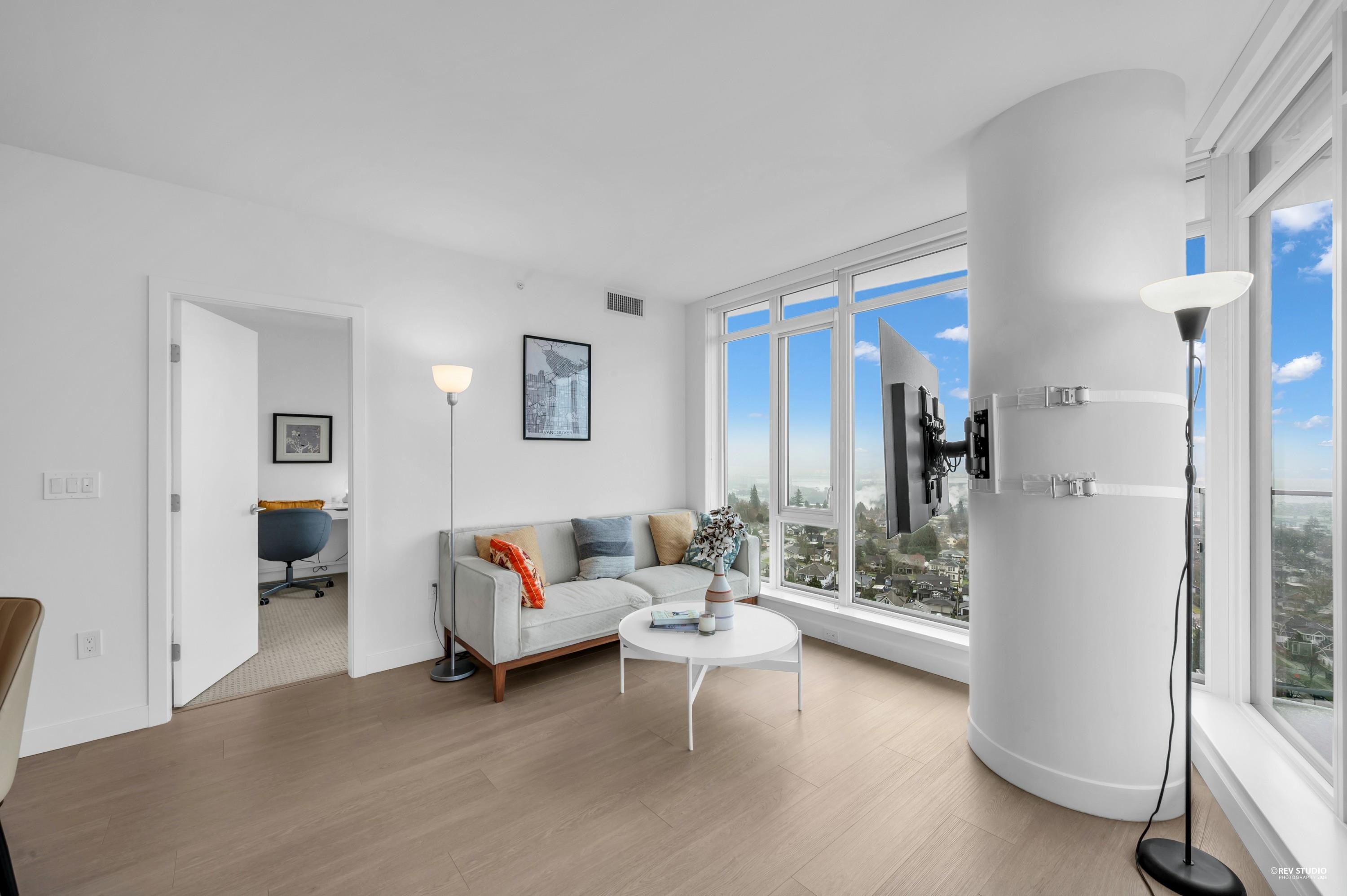 1702 7769 PARK CRESCENT 13