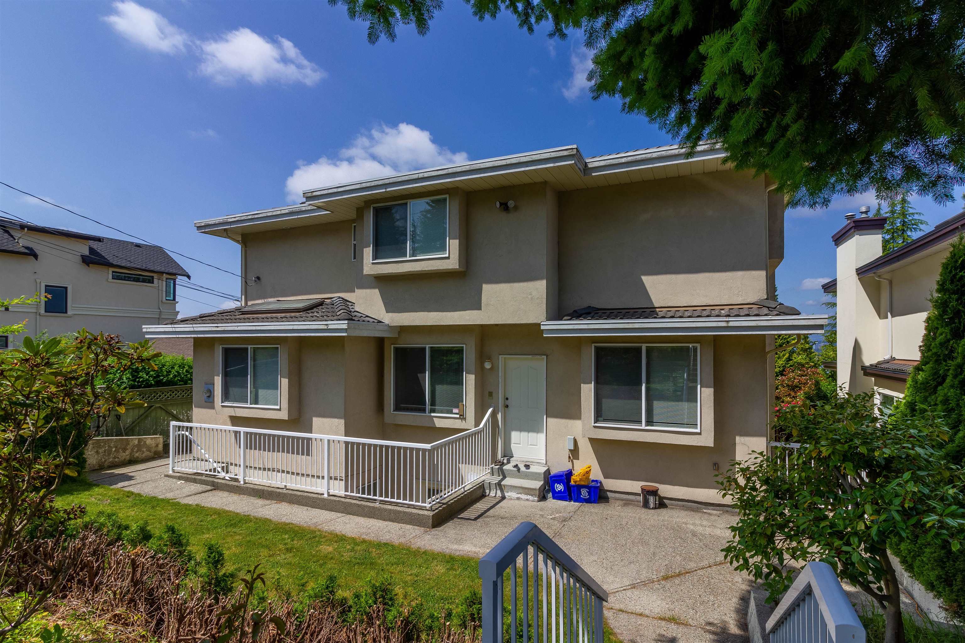 7286 BARNET ROAD 35
