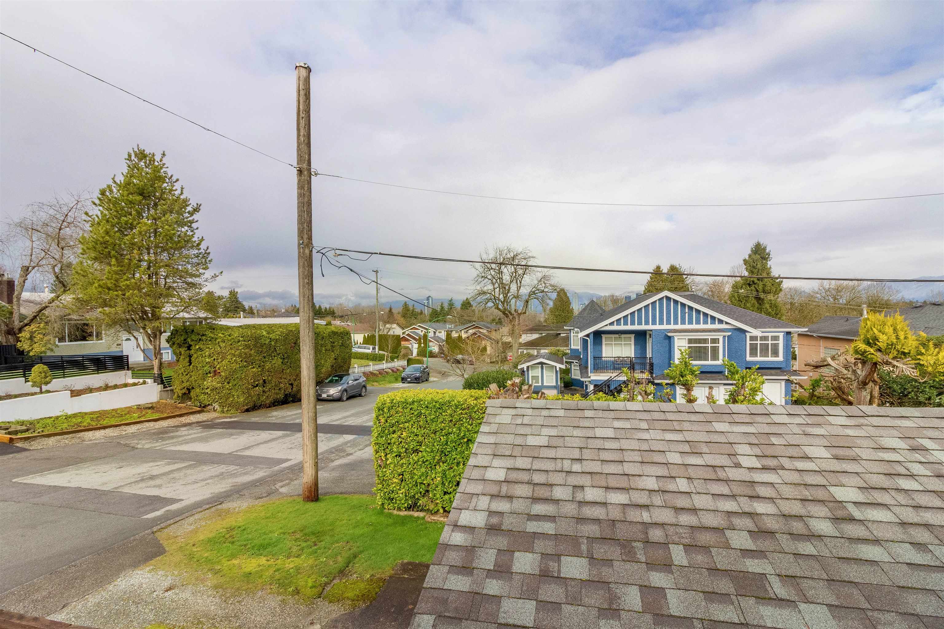 4645 CHARLOTTE COURT 14